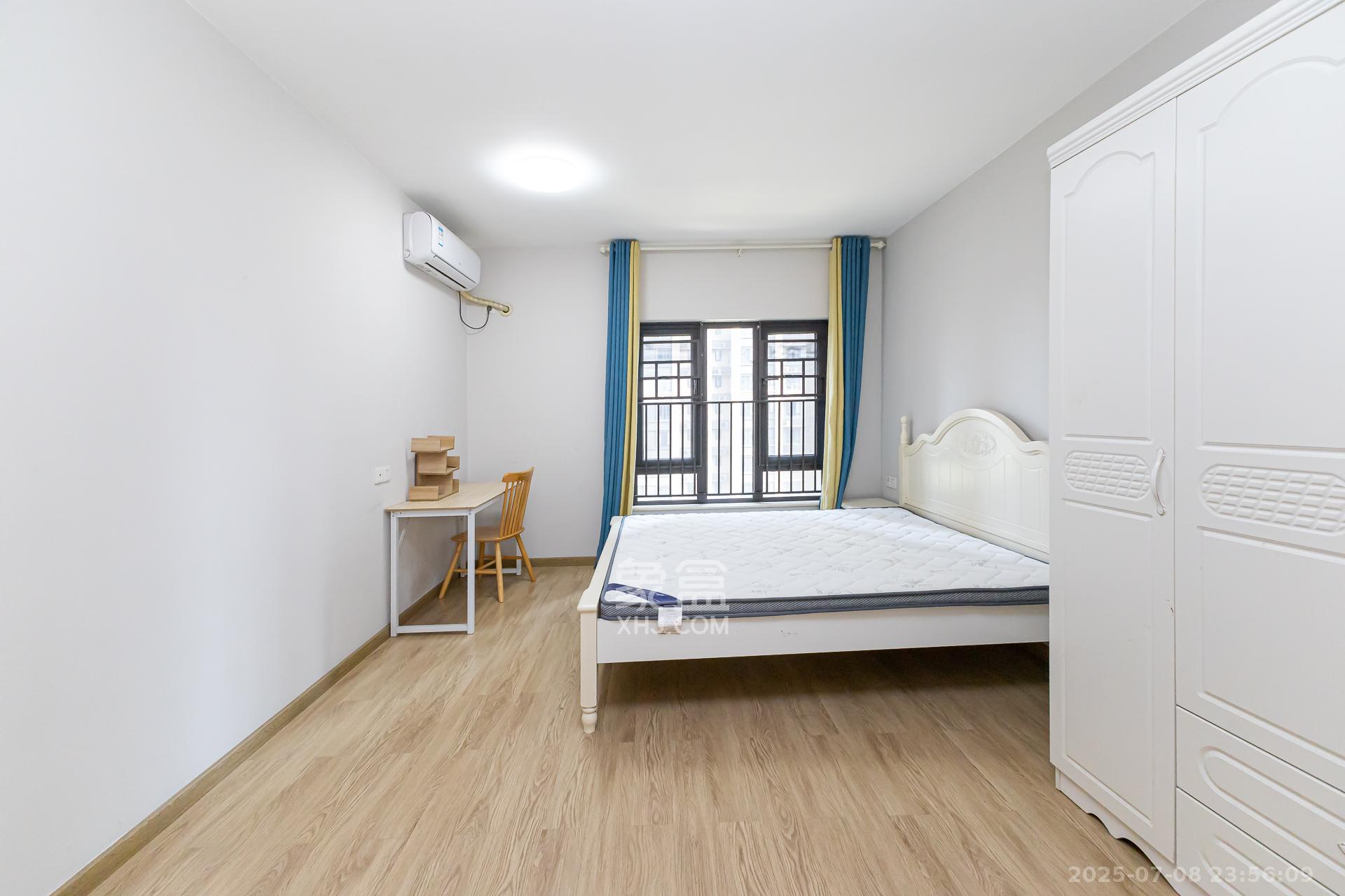 时代倾城五期  3室2厅1卫    98.0万 时代倾城五期  3室2厅1卫    98.0万卧室