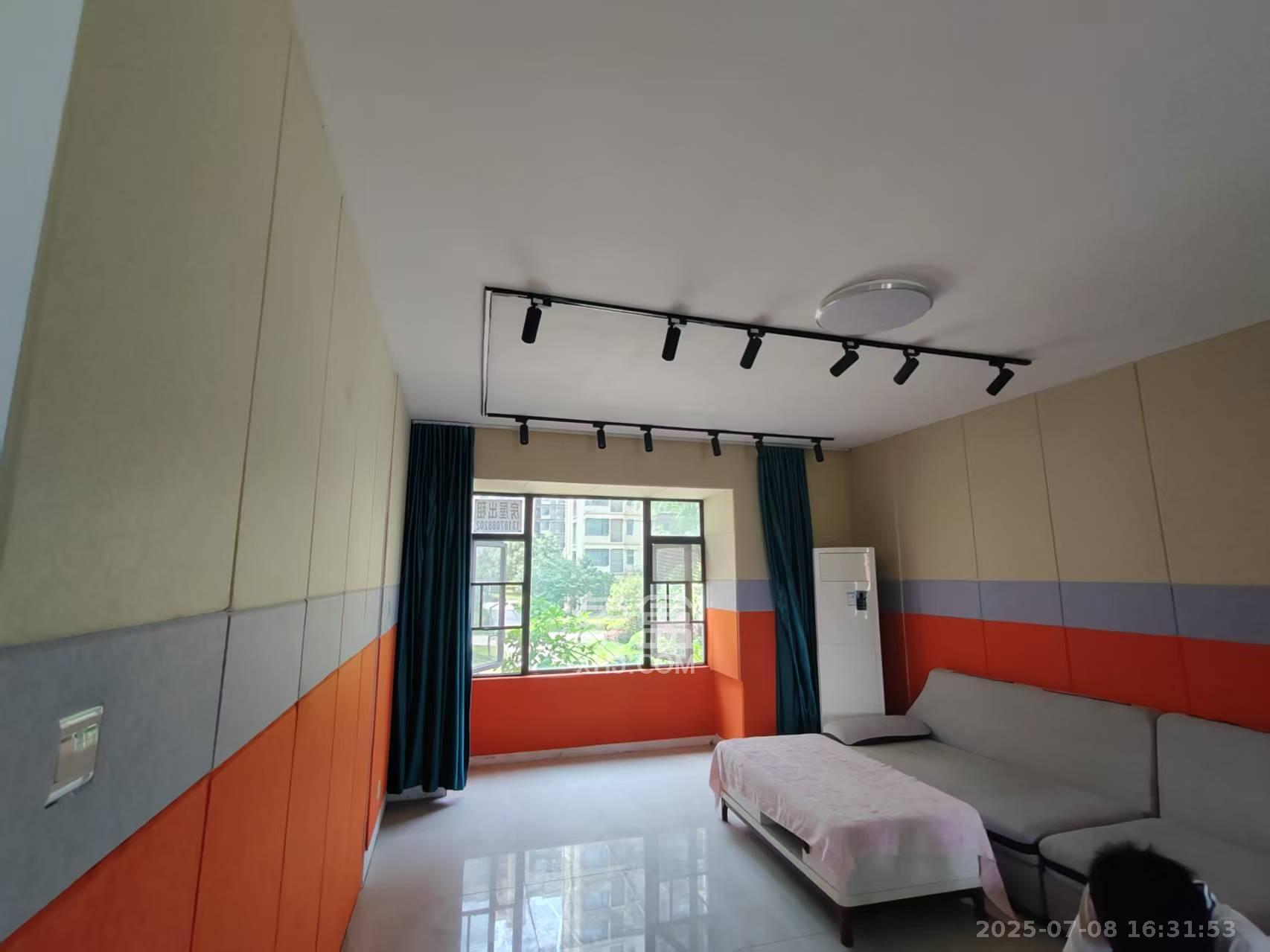 福天藏郡院子 1室2厅2卫 2500.0元/月 福天藏郡院子 1室2厅2卫 2500.0元/月室内图