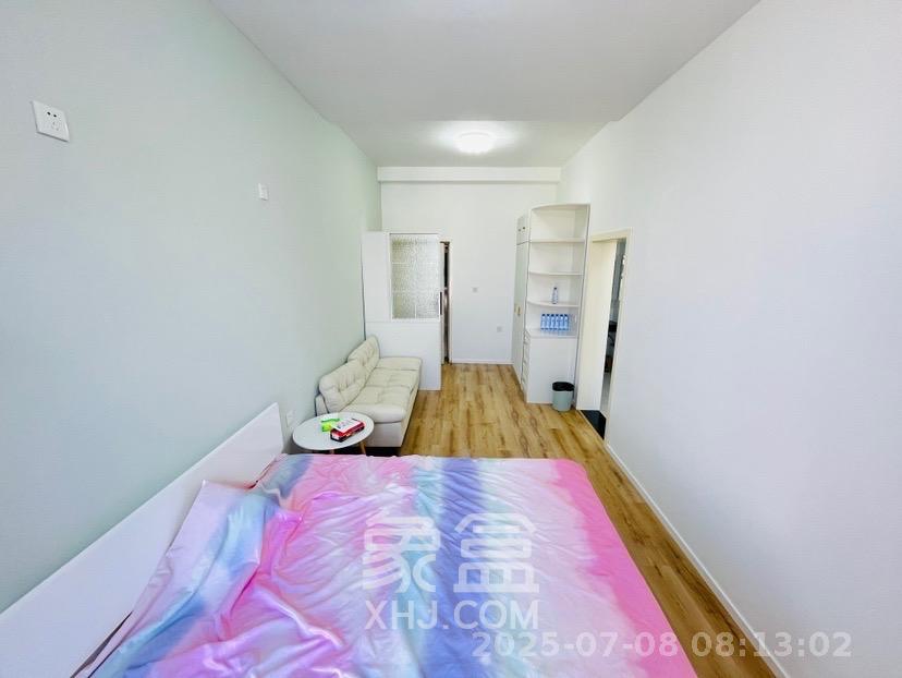 中天广场 1室0厅1卫 2000.0元/月 中天广场 1室0厅1卫 2000.0元/月室内图