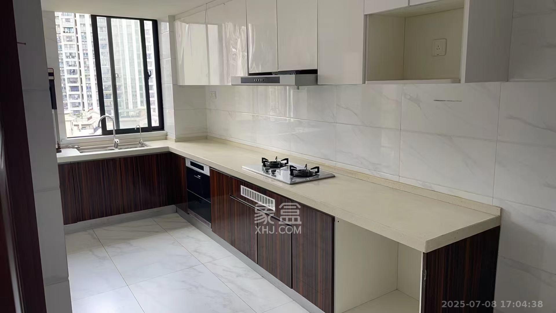 碧桂园公园壹号(凯怡茗苑)  1室3厅2卫    2500.0元/月 碧桂园公园壹号(凯怡茗苑)  1室3厅2卫    2500.0元/月室内图