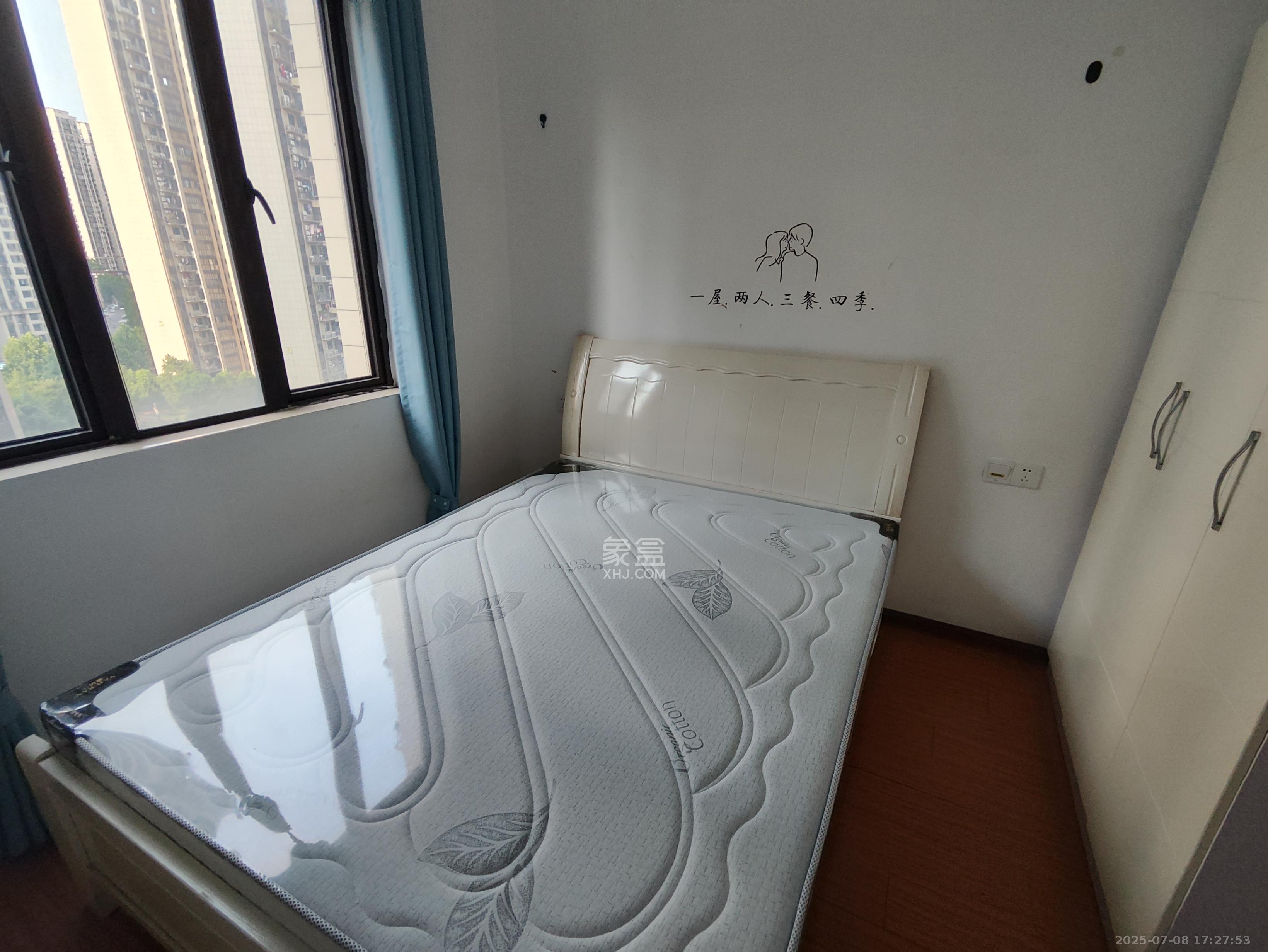 中国铁建梅溪青秀二期  4室2厅2卫    3500.0元/月室内图