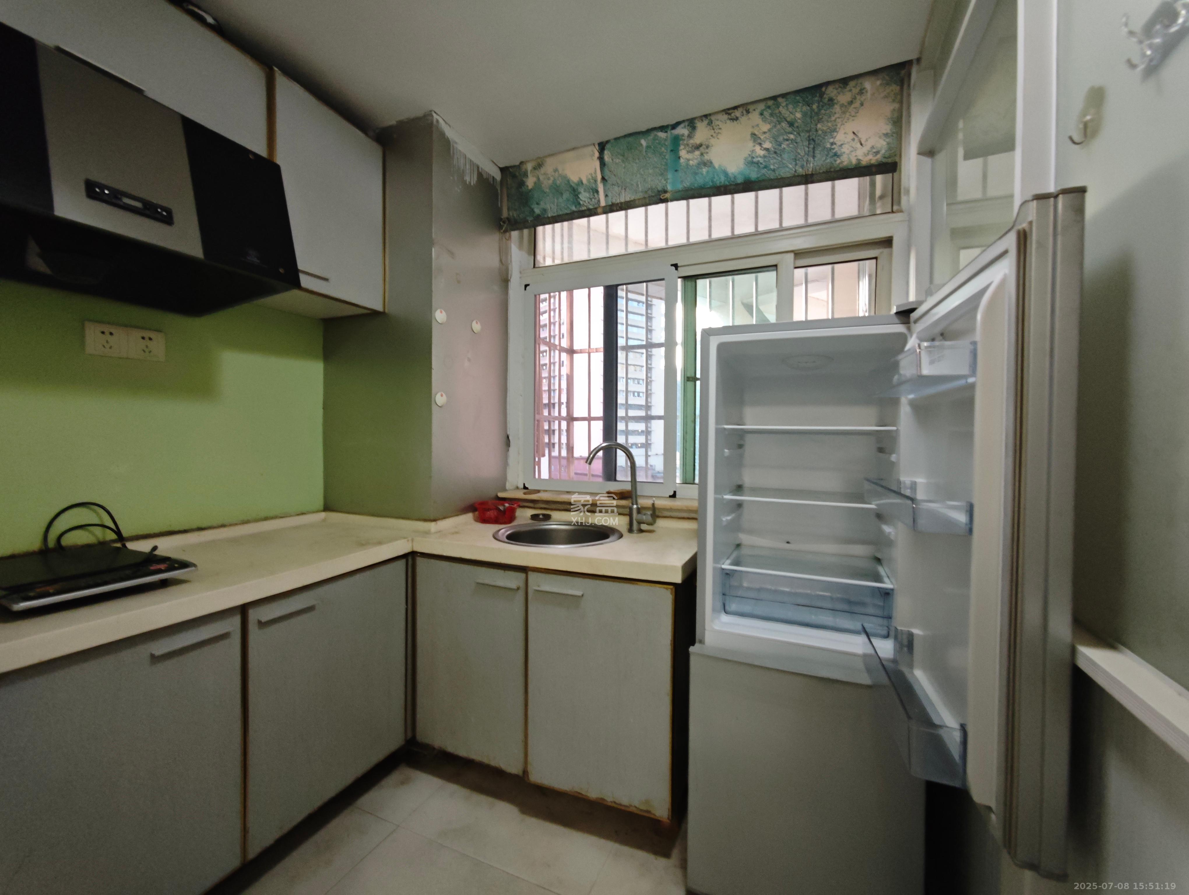 豪菲斯国际公寓(缤纷一季)  1室1厅1卫    1200.0元/月 豪菲斯国际公寓(缤纷一季)  1室1厅1卫    1200.0元/月室内图