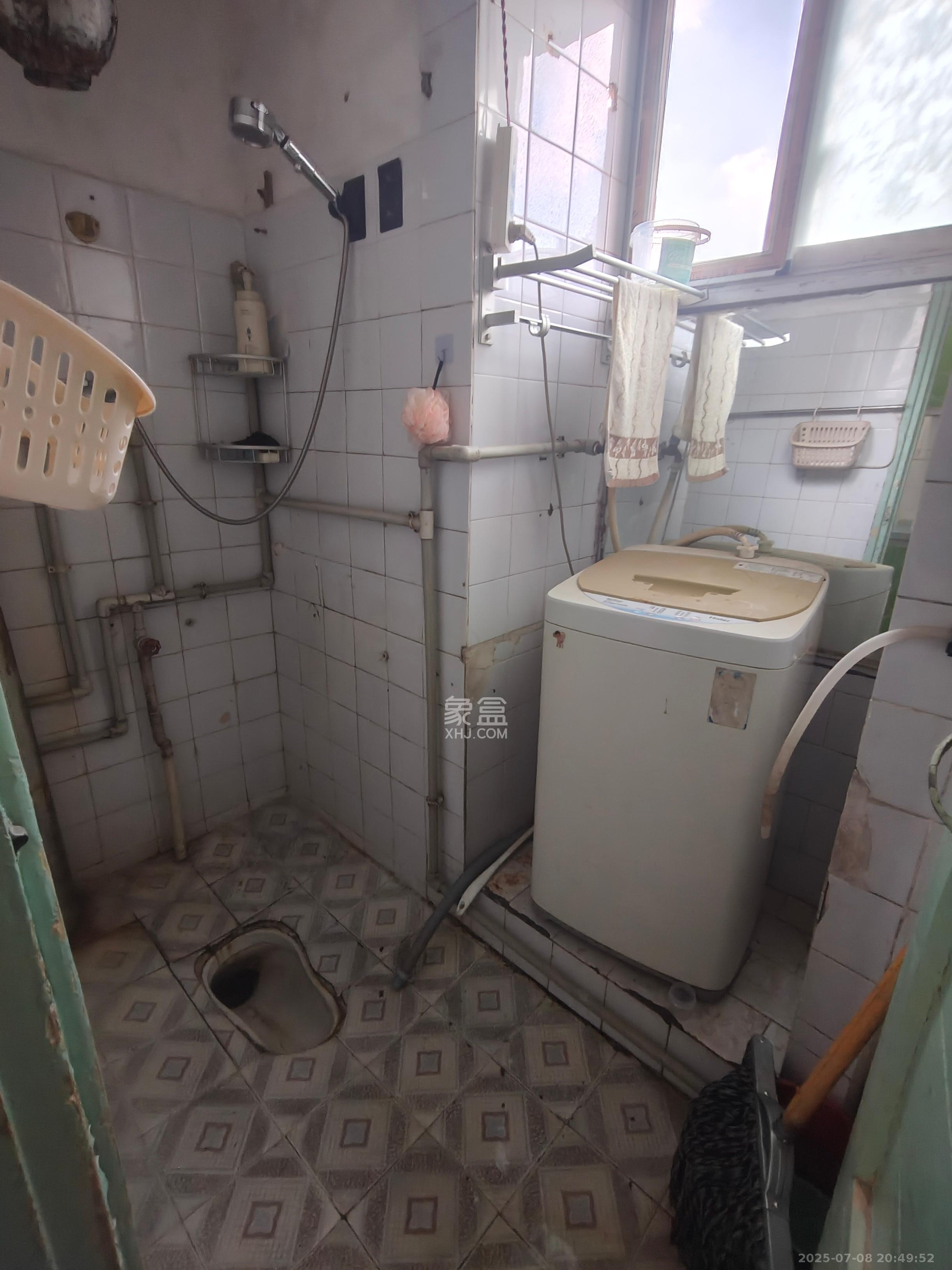 散热器厂宿舍  2室1厅1卫    800.0元/月室内图