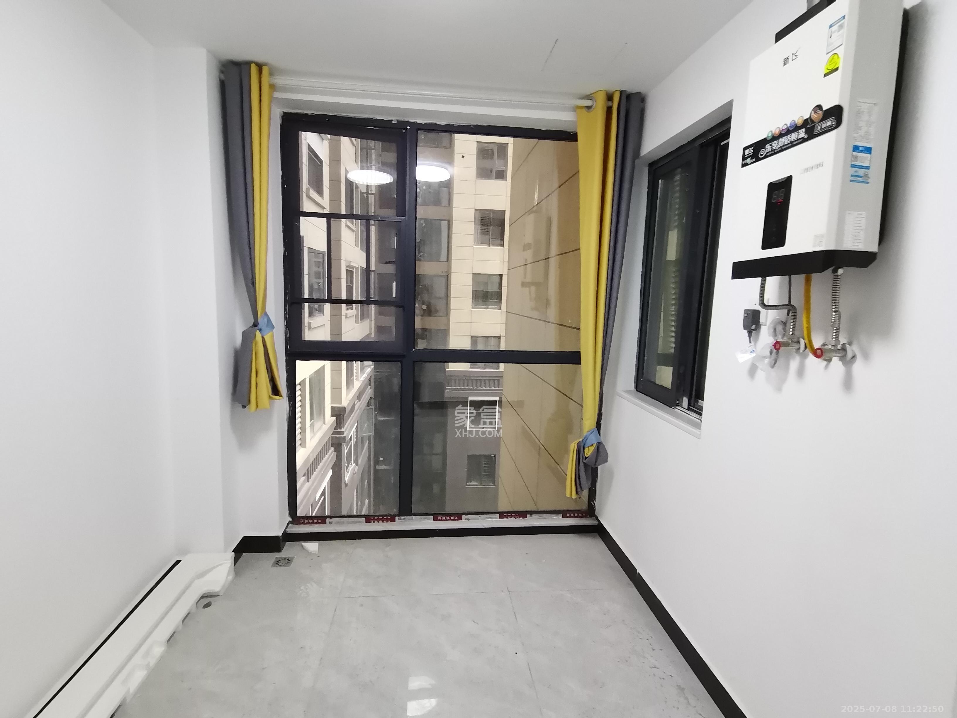 明发阅江悦府 3室2厅1卫 2100.0元/月 明发阅江悦府 3室2厅1卫 2100.0元/月室内图