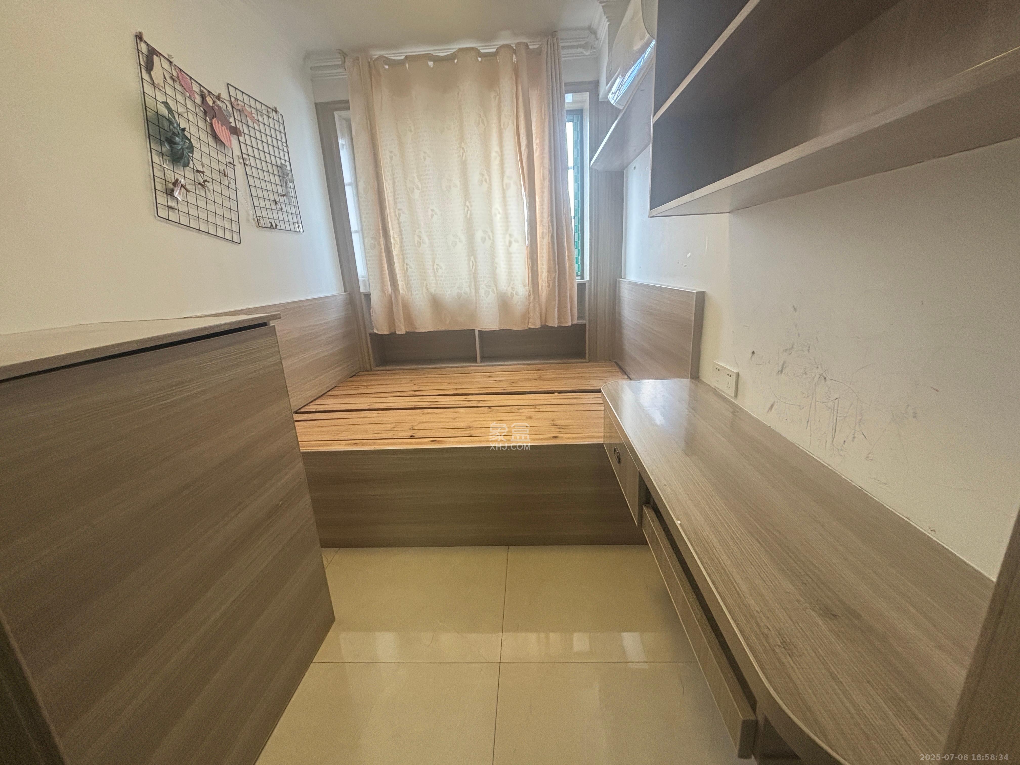 湘楚华庭  2室2厅1卫   1600.00元/月室内图