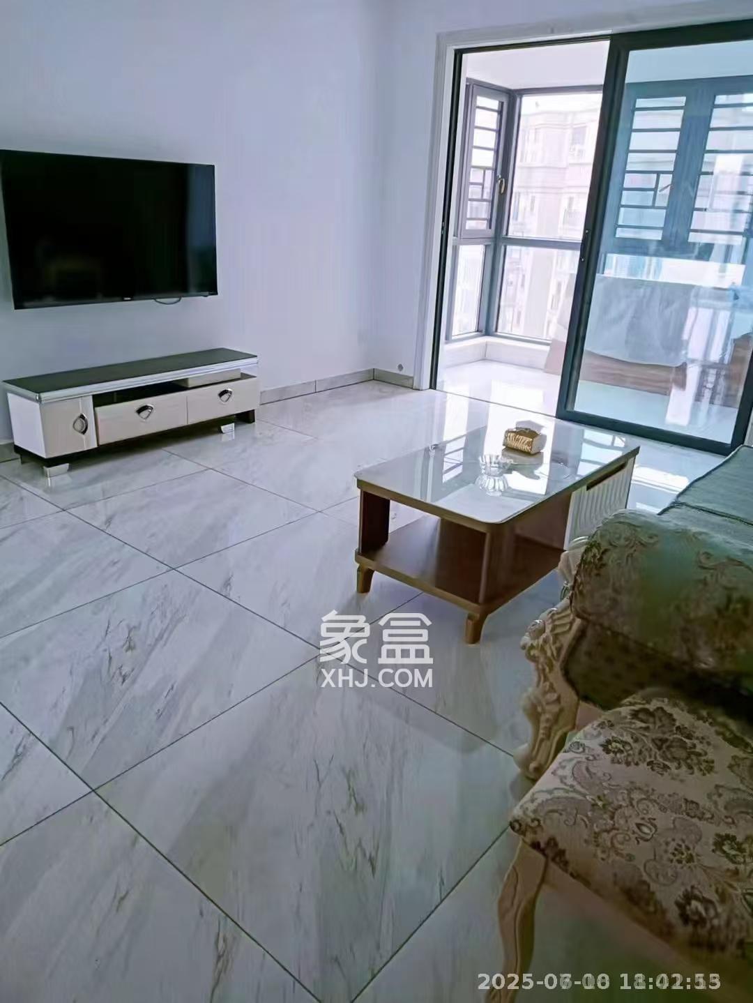 中建嘉和城  3室2厅2卫   2700.00元/月