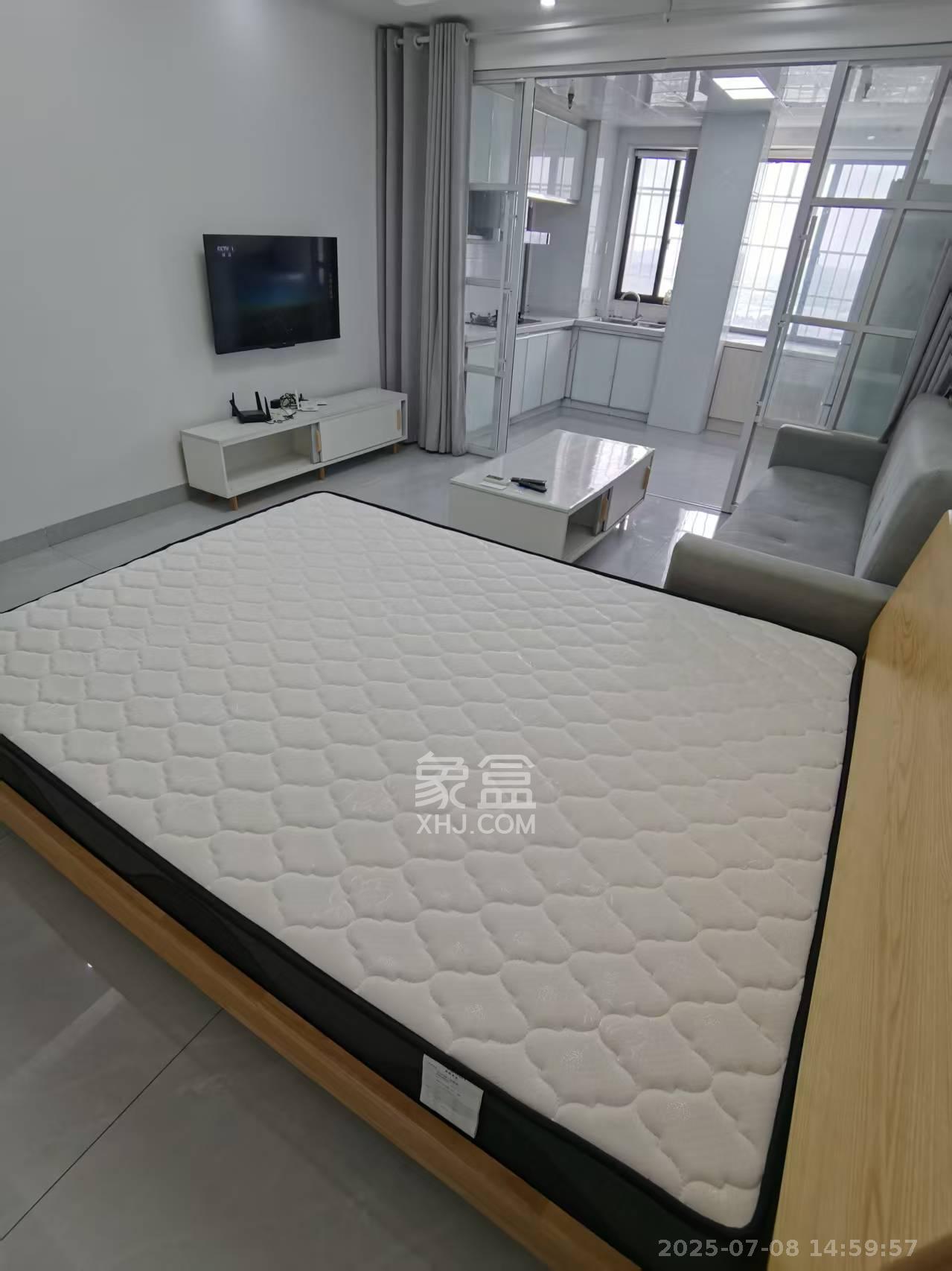 峰尚国际  1室1厅1卫   1200.00元/月室内图