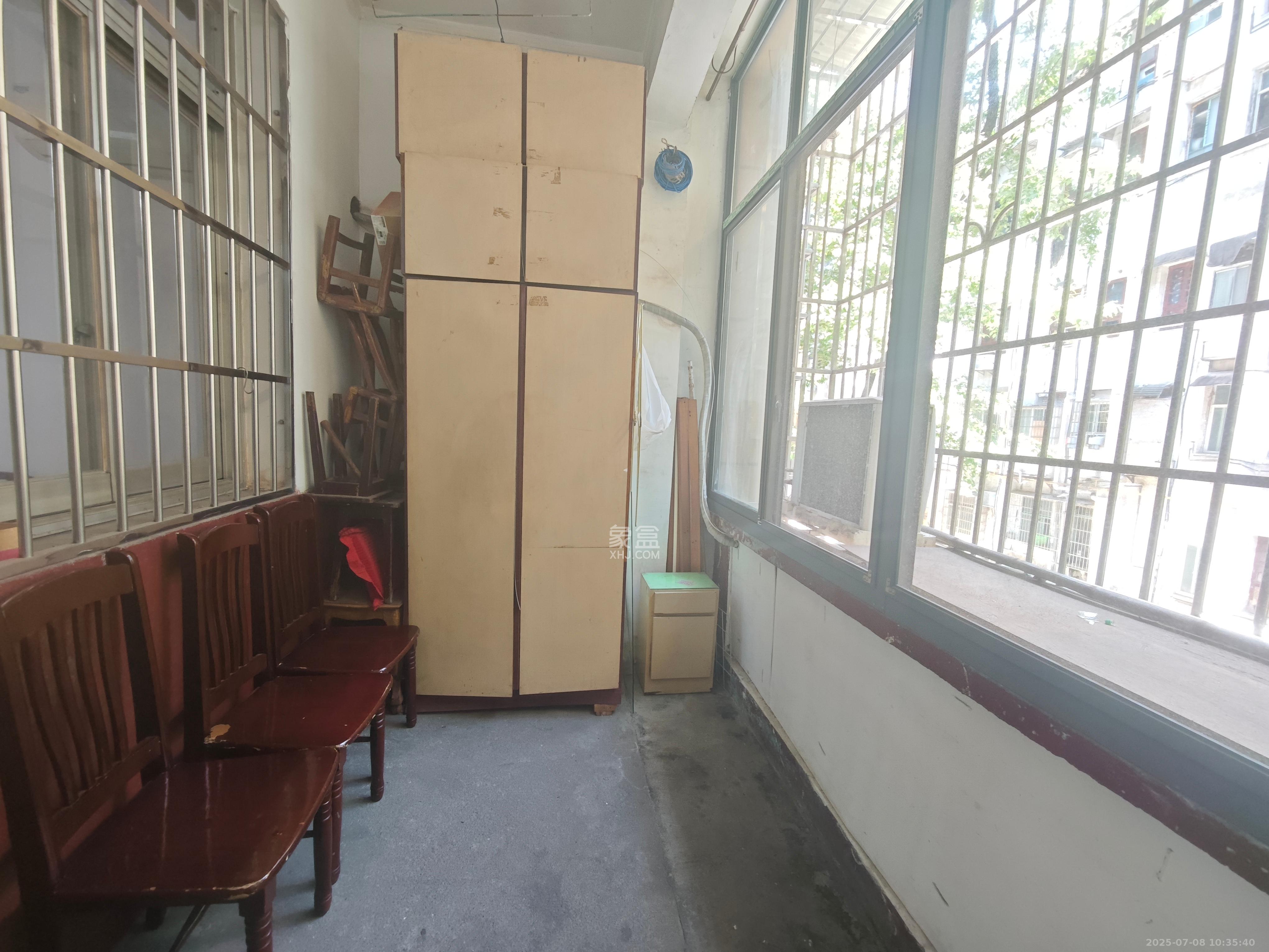 建湘新村  1室1厅1卫   1000.00元/月室内图