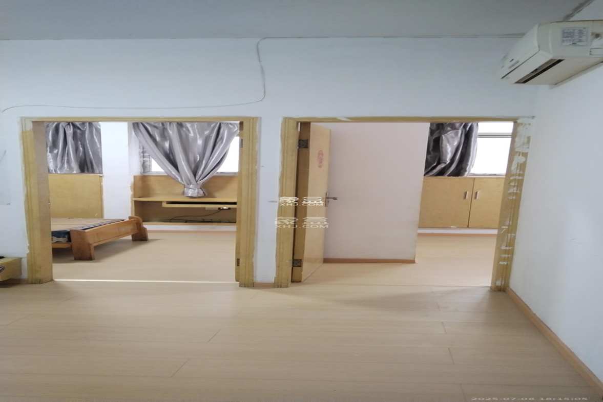 红星国际星城  2室1厅1卫    1600.0元/月 红星国际星城  2室1厅1卫    1600.0元/月室内图