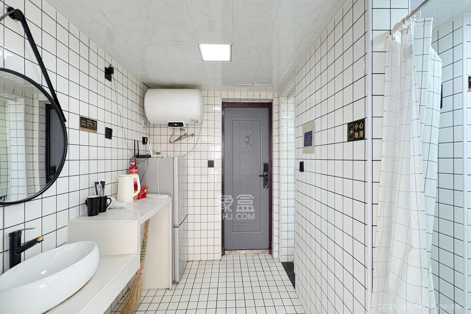 蚂蚁工房 1室1厅1卫 1800.0元/月 蚂蚁工房 1室1厅1卫 1800.0元/月室内图