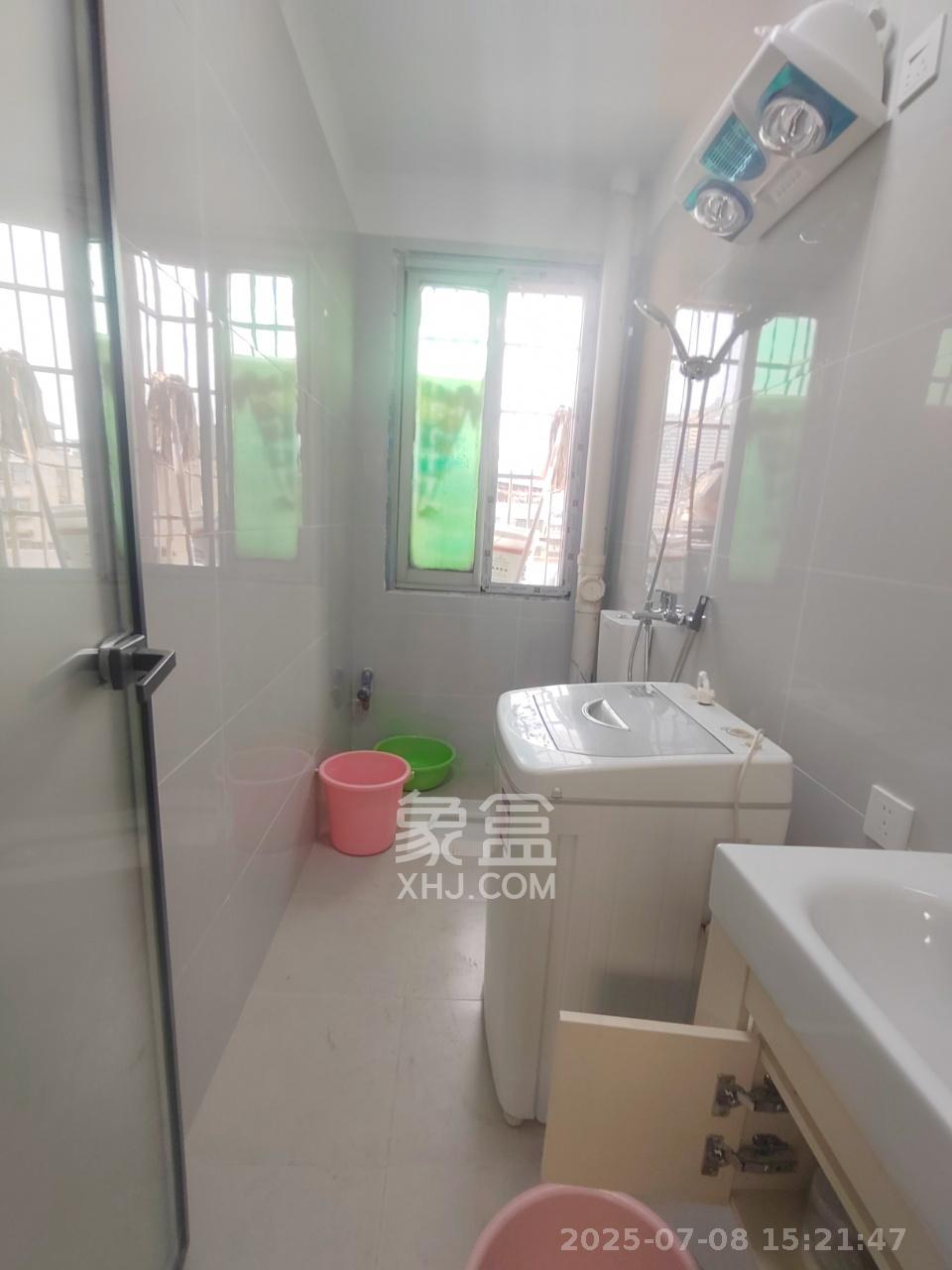 城南花苑 2室1厅1卫 1600.0元/月 城南花苑 2室1厅1卫 1600.0元/月室内图