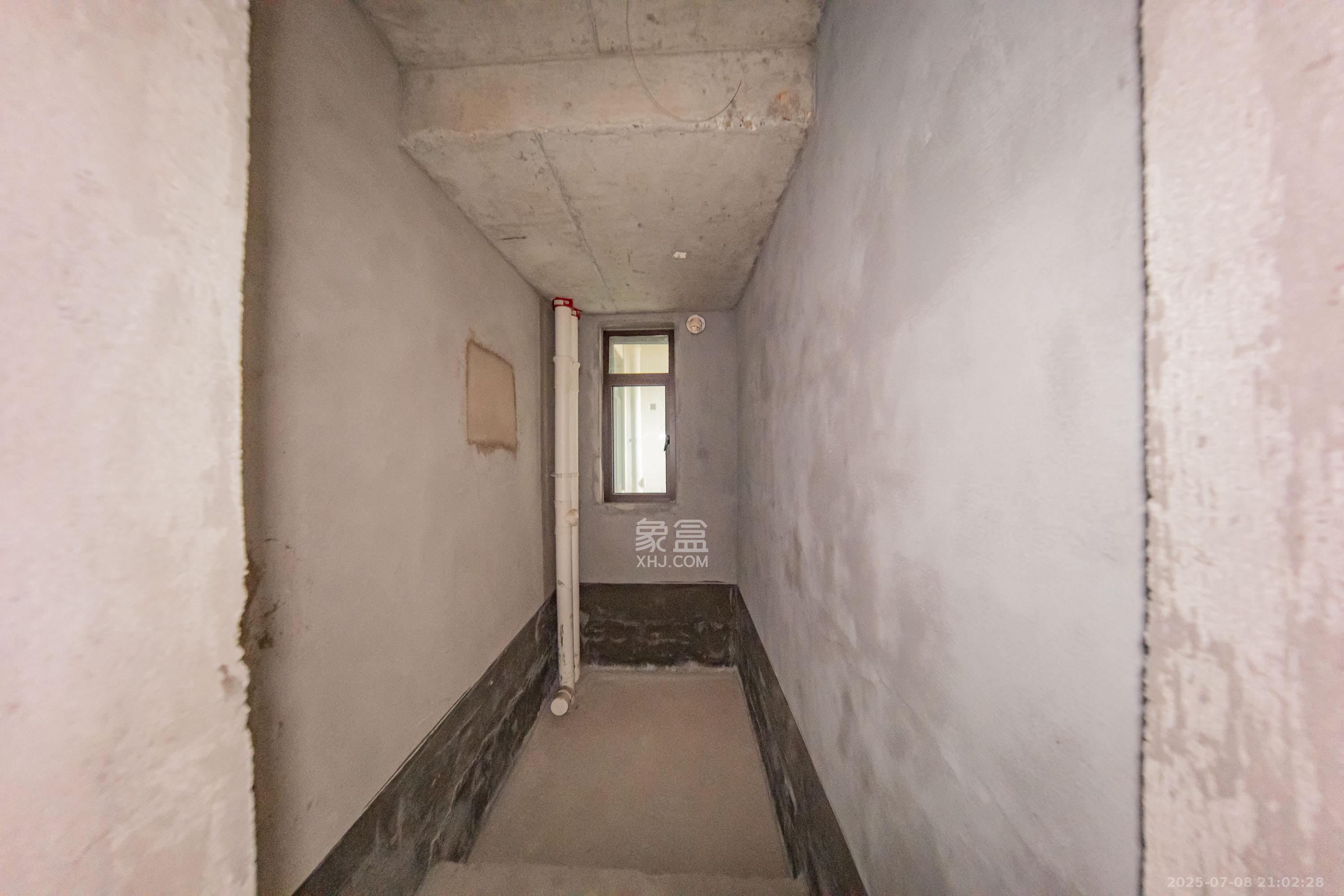 江山帝景雅典 3室2厅2卫 100.0万 江山帝景雅典 3室2厅2卫 100.0万卫生间