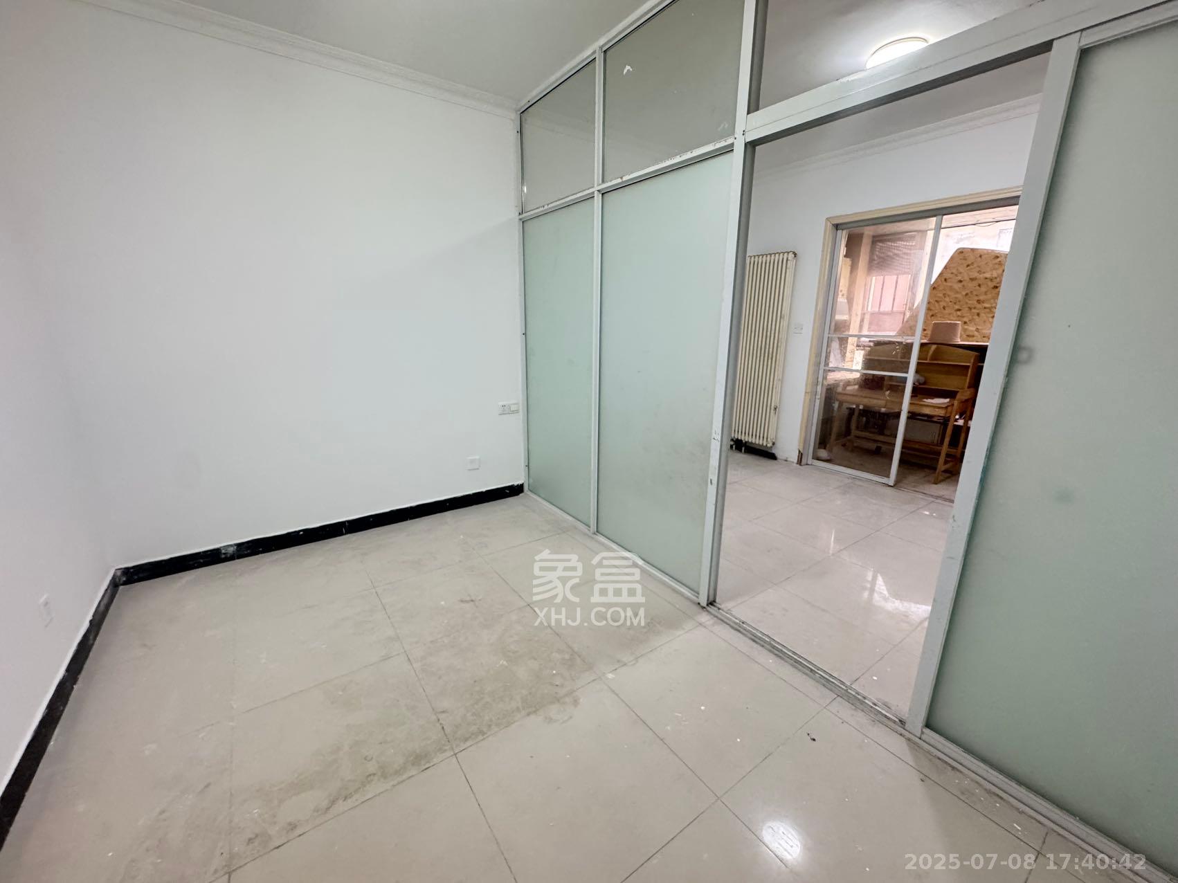 怡海星城 1室1厅1卫 900.0元/月 怡海星城 1室1厅1卫 900.0元/月室内图