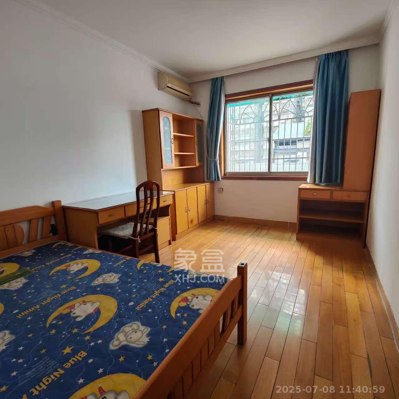 省工行家属楼 2室2厅1卫 2200.0元/月 省工行家属楼 2室2厅1卫 2200.0元/月室内图