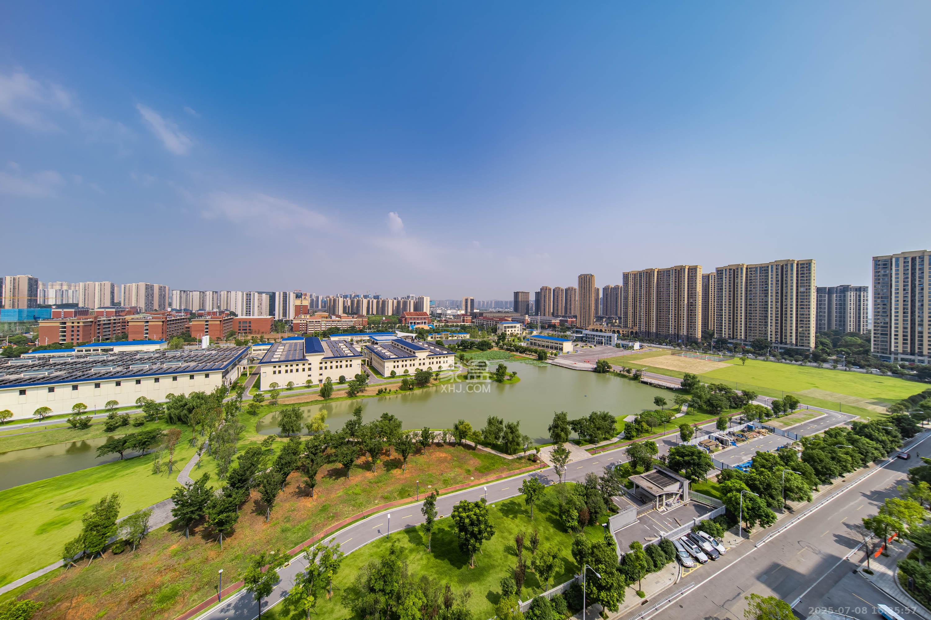 珠江颐德公馆  4室2厅3卫    388.0万 珠江颐德公馆  4室2厅3卫    388.0万其他