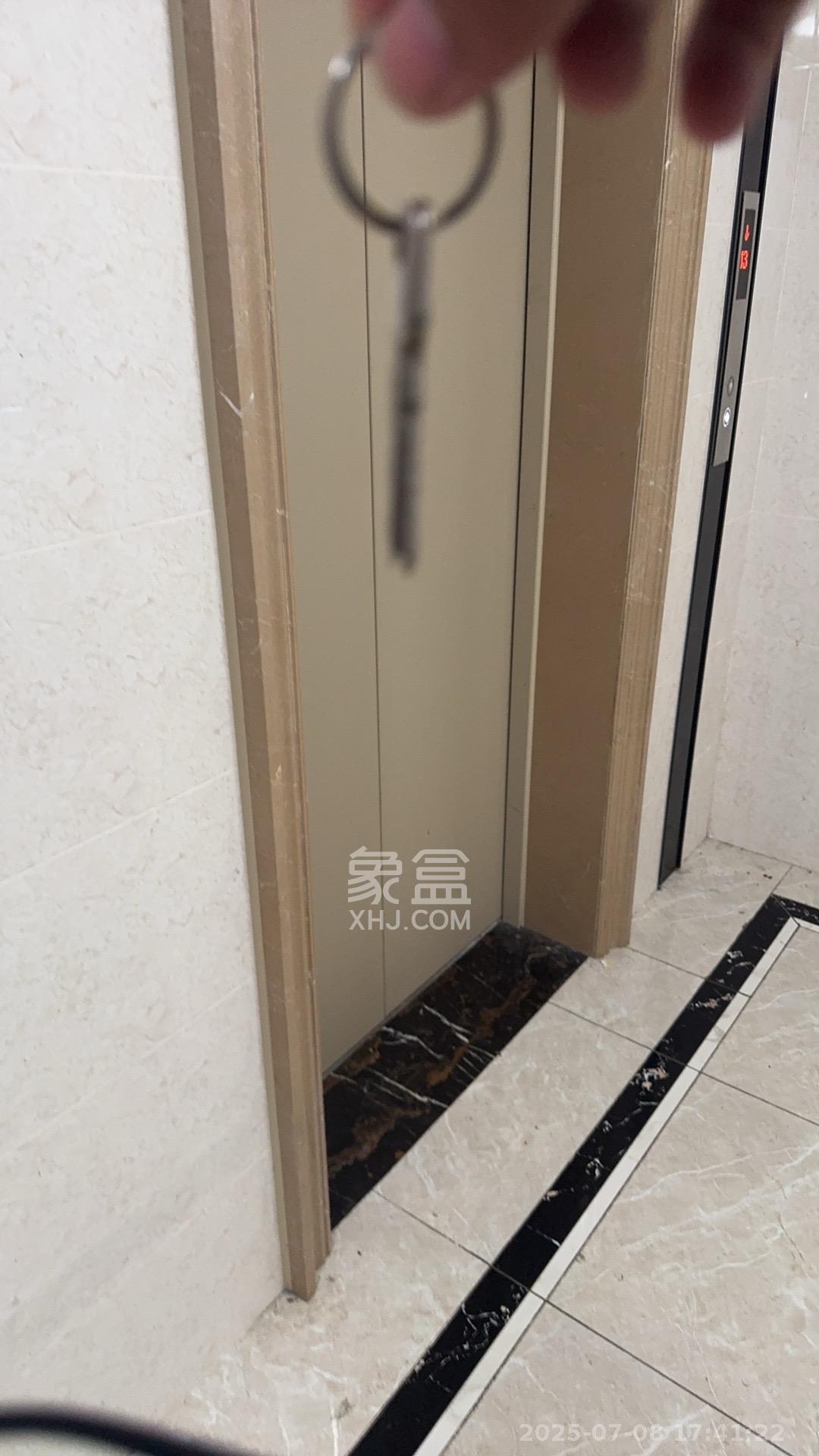 恒大上林苑  2室1厅1卫    2200.0元/月 恒大上林苑  2室1厅1卫    2200.0元/月室内图1