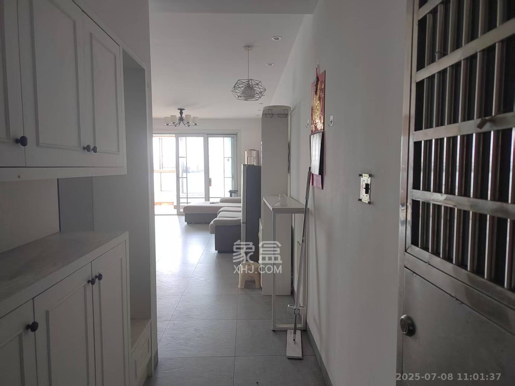 江山帝景雅典 2室1厅1卫 2400.0元/月 江山帝景雅典 2室1厅1卫 2400.0元/月室内图