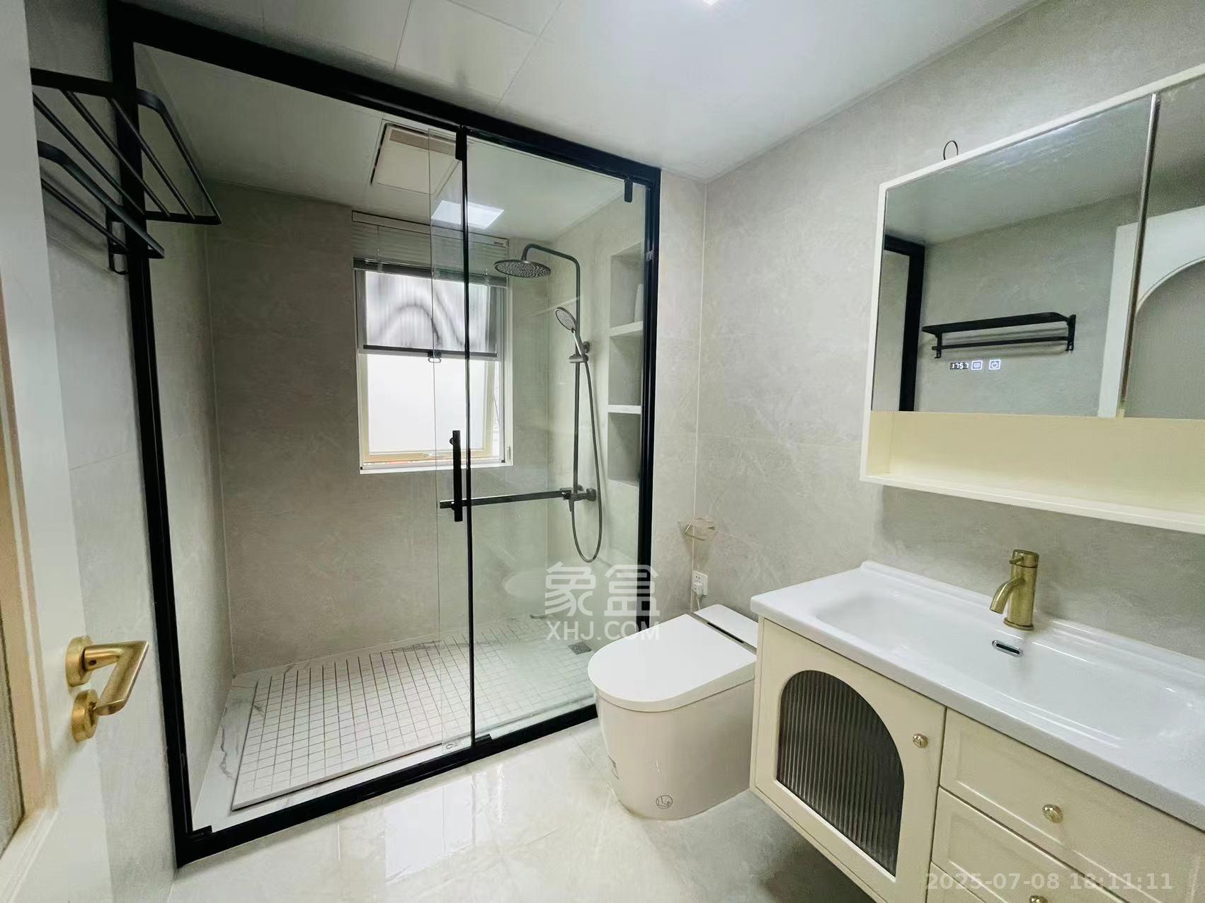 北辰三角洲E7区  4室2厅2卫    6800.0元/月 北辰三角洲E7区  4室2厅2卫    6800.0元/月室内图