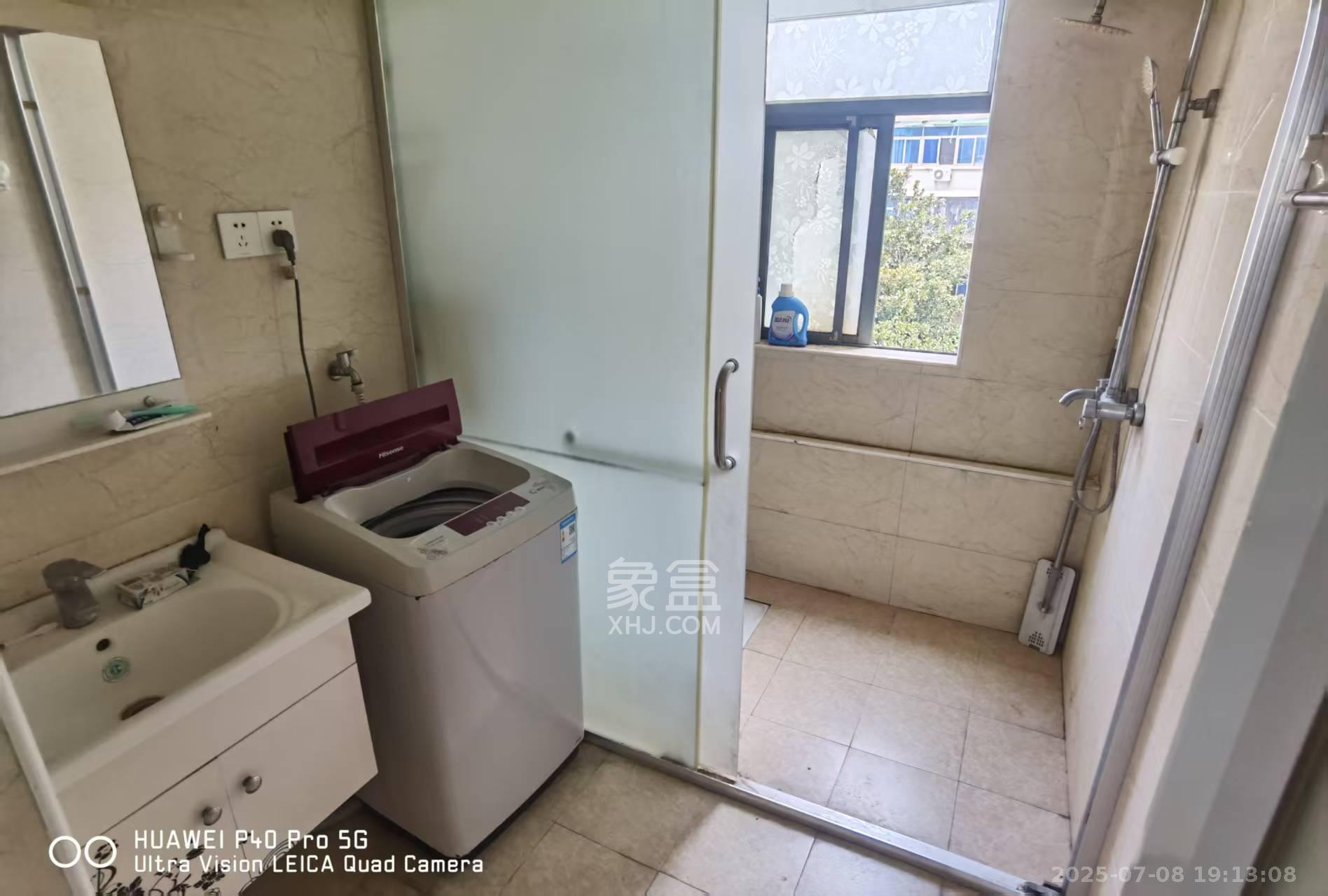 欧园  3室2厅2卫   2900.00元/月室内图