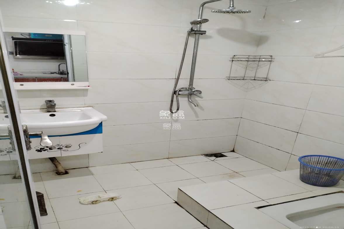 钰龙天下二期(钰龙佳园) 1室1厅1卫 1200.0元/月 钰龙天下二期(钰龙佳园) 1室1厅1卫 1200.0元/月室内图