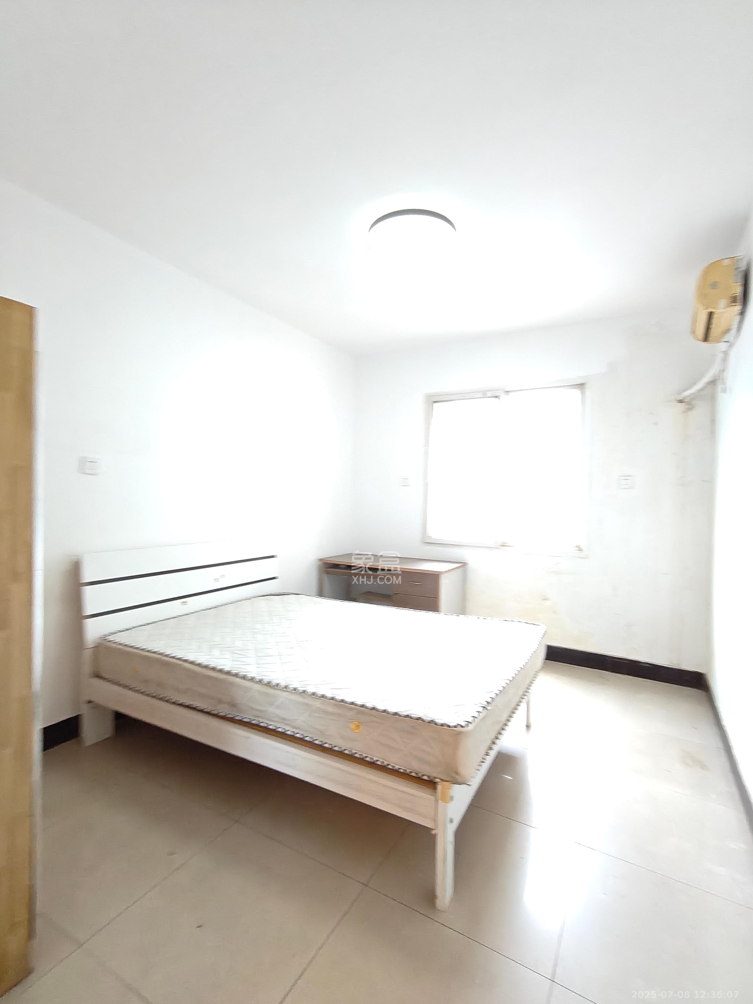 袁家岭省煤炭厅宿舍（芙蓉区省煤炭局小区）  3室1厅1卫   2500.00元/月室内图