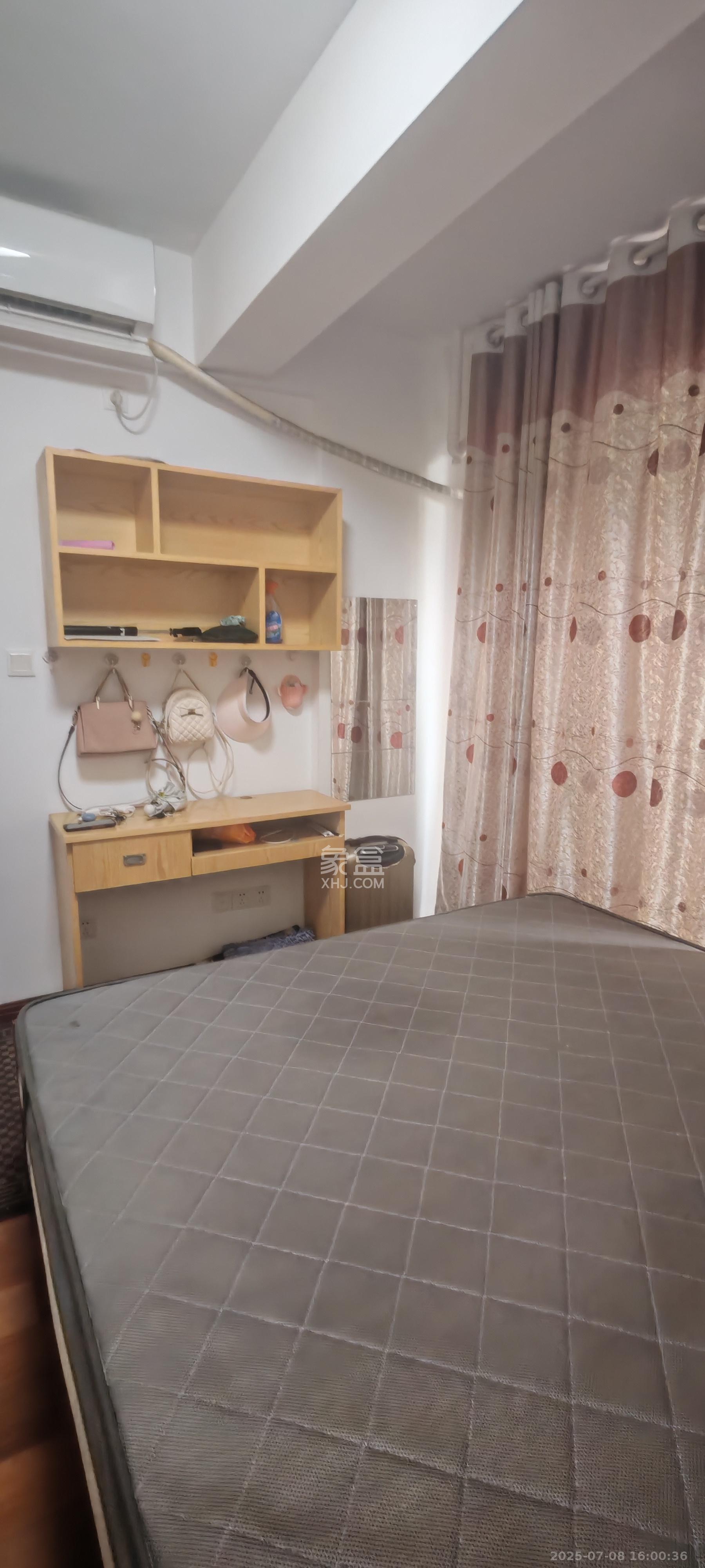 深业睿城  2室1厅1卫   1600.00元/月室内图