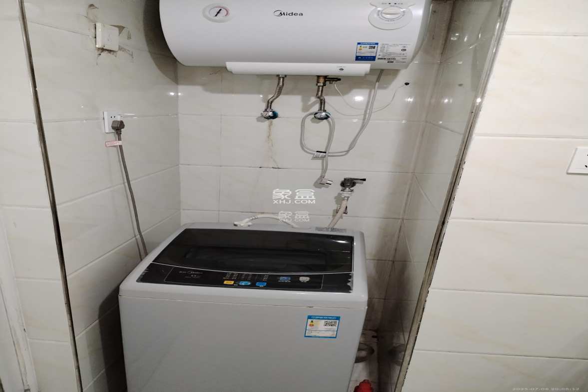 钰龙天下二期(钰龙佳园) 1室1厅1卫 1200.0元/月 钰龙天下二期(钰龙佳园) 1室1厅1卫 1200.0元/月室内图