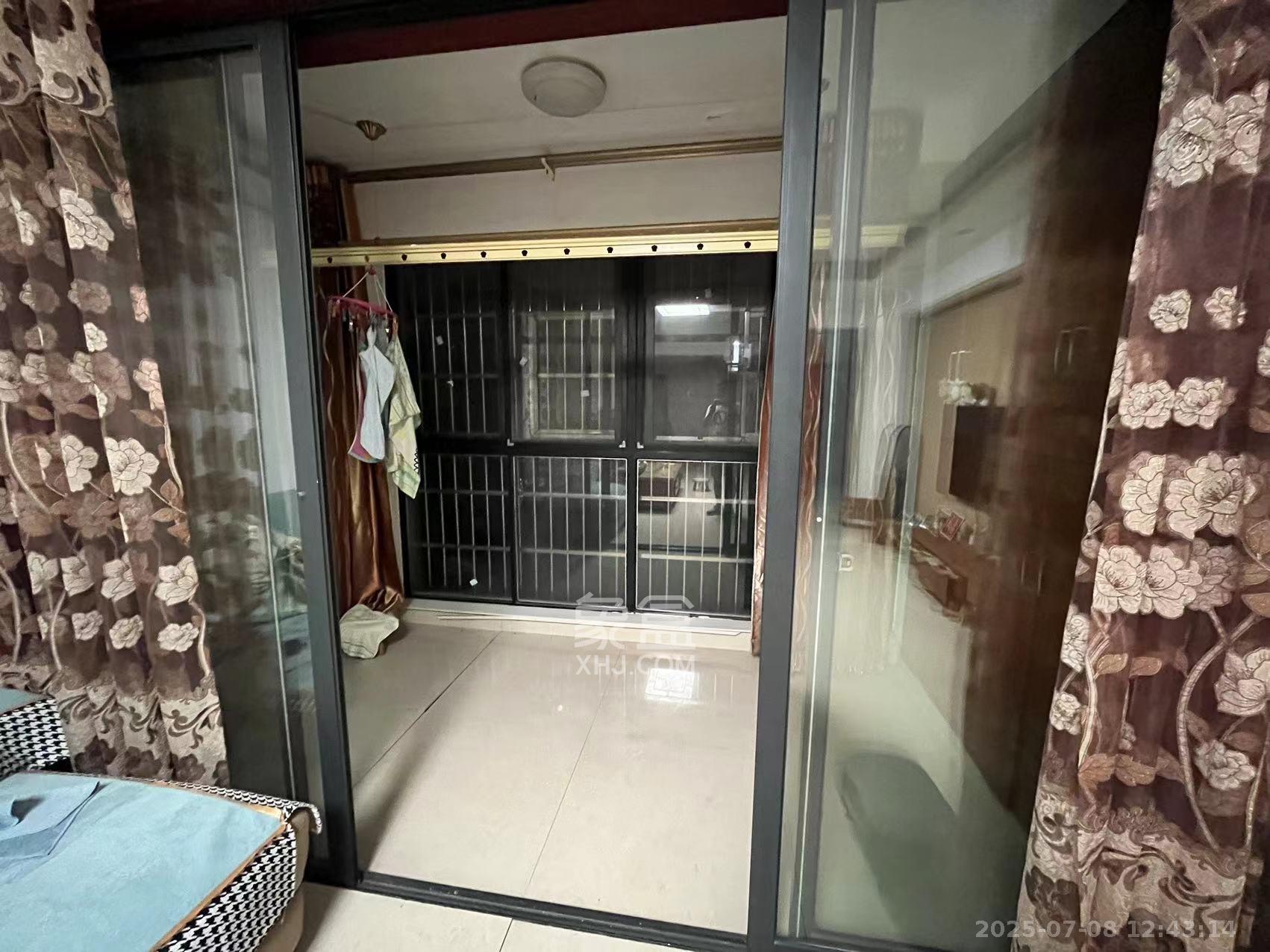 鹏基诺亚山林  4室2厅2卫    2680.0元/月 鹏基诺亚山林  4室2厅2卫    2680.0元/月室内图