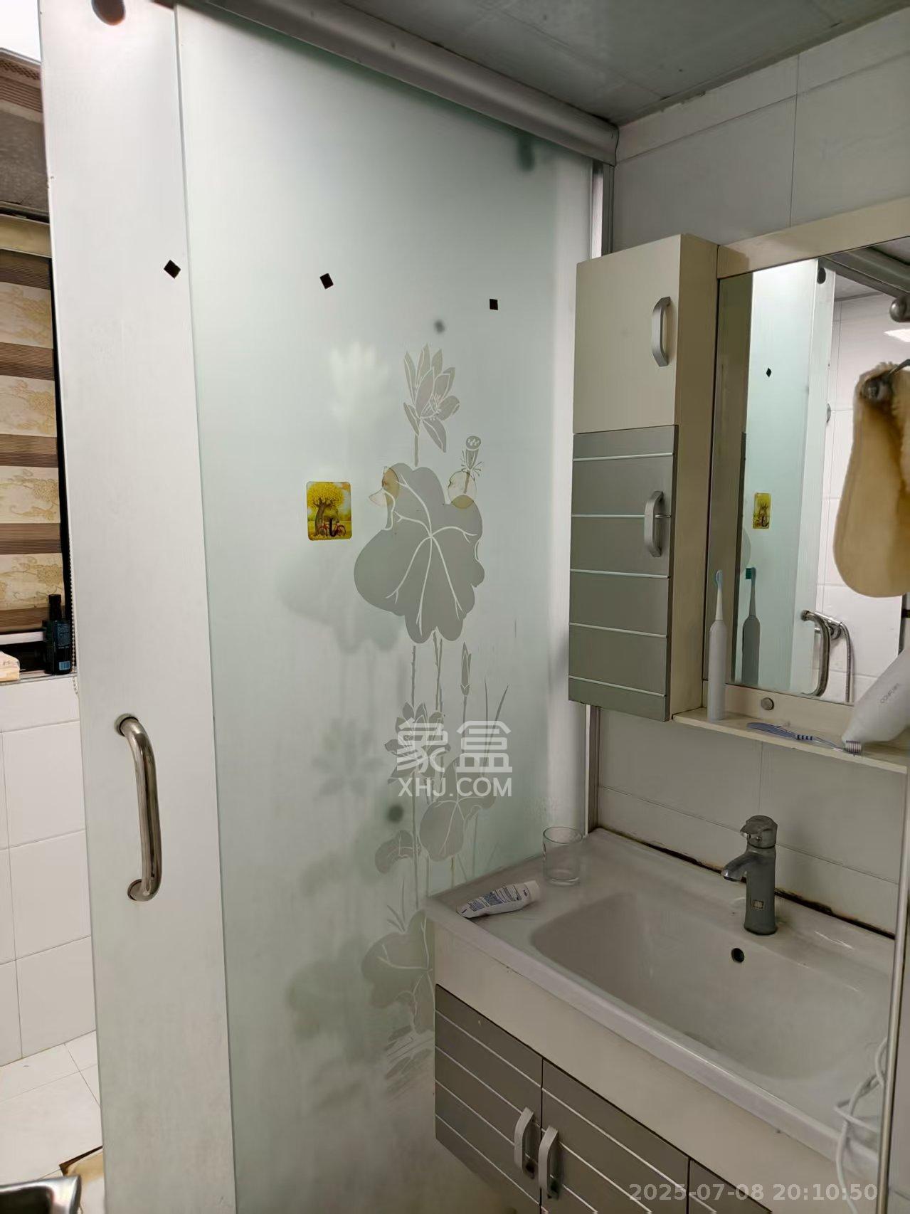 阿普阿布  1室1厅1卫   900.00元/月室内图