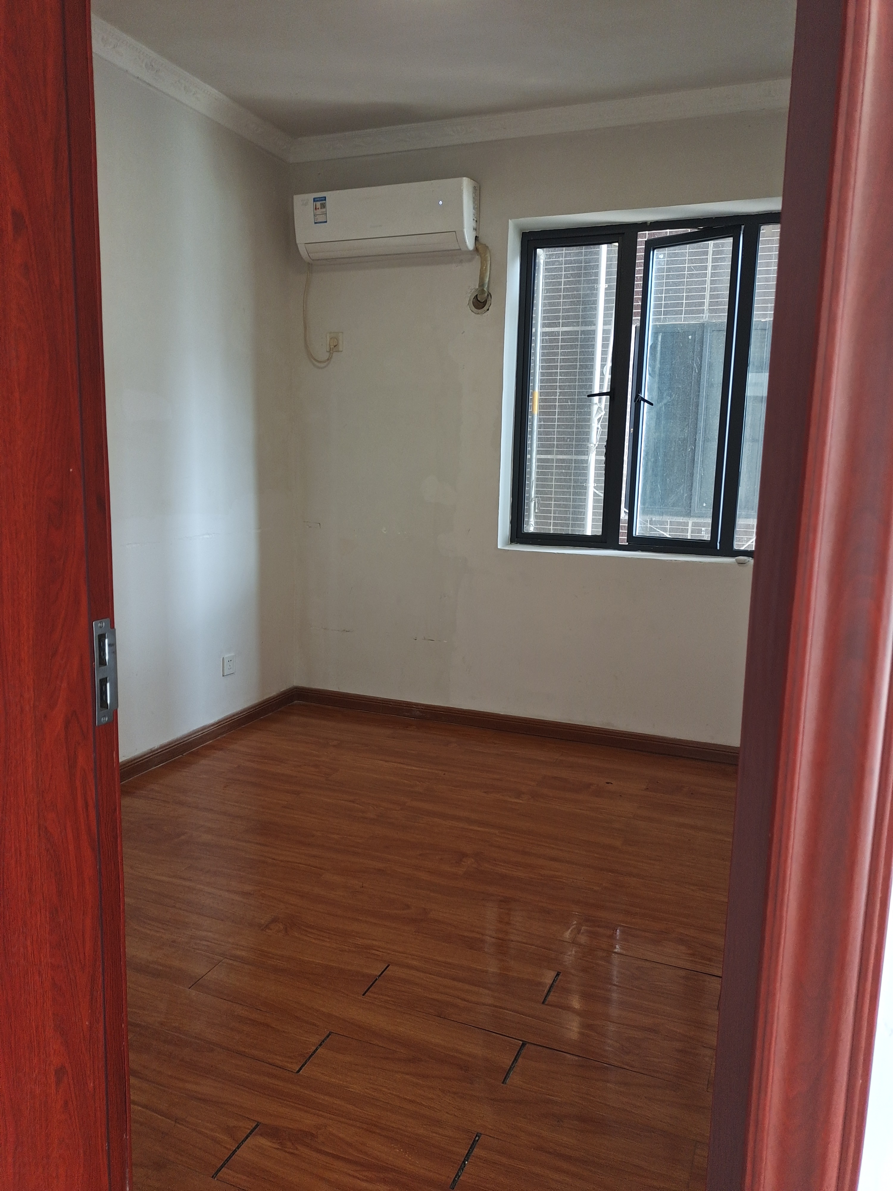 南门口安置小区一期 3室2厅2卫 2000.0元/月 南门口安置小区一期 3室2厅2卫 2000.0元/月室内图