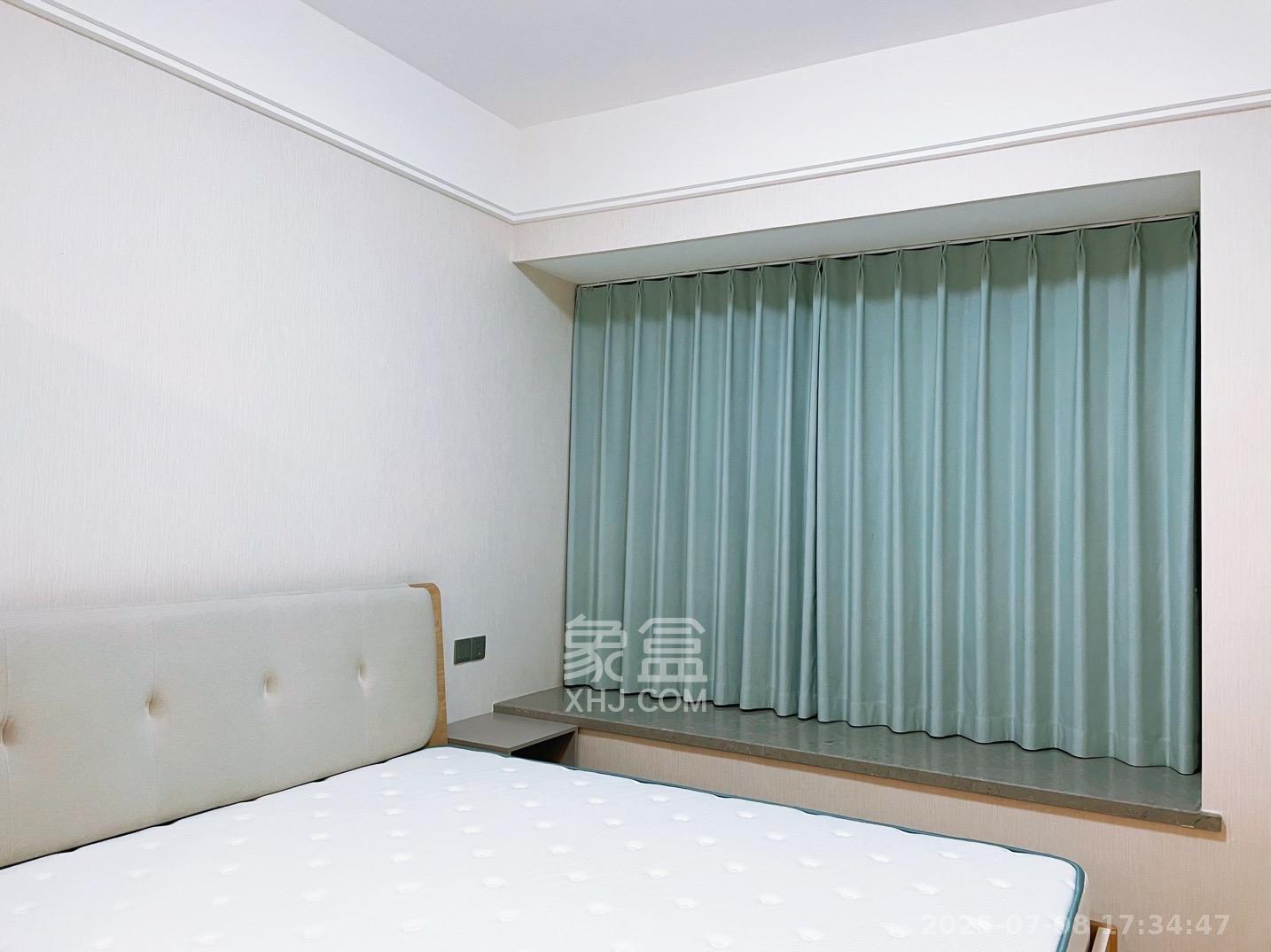 中海麓山境南区  3室2厅2卫   3200.00元/月室内图