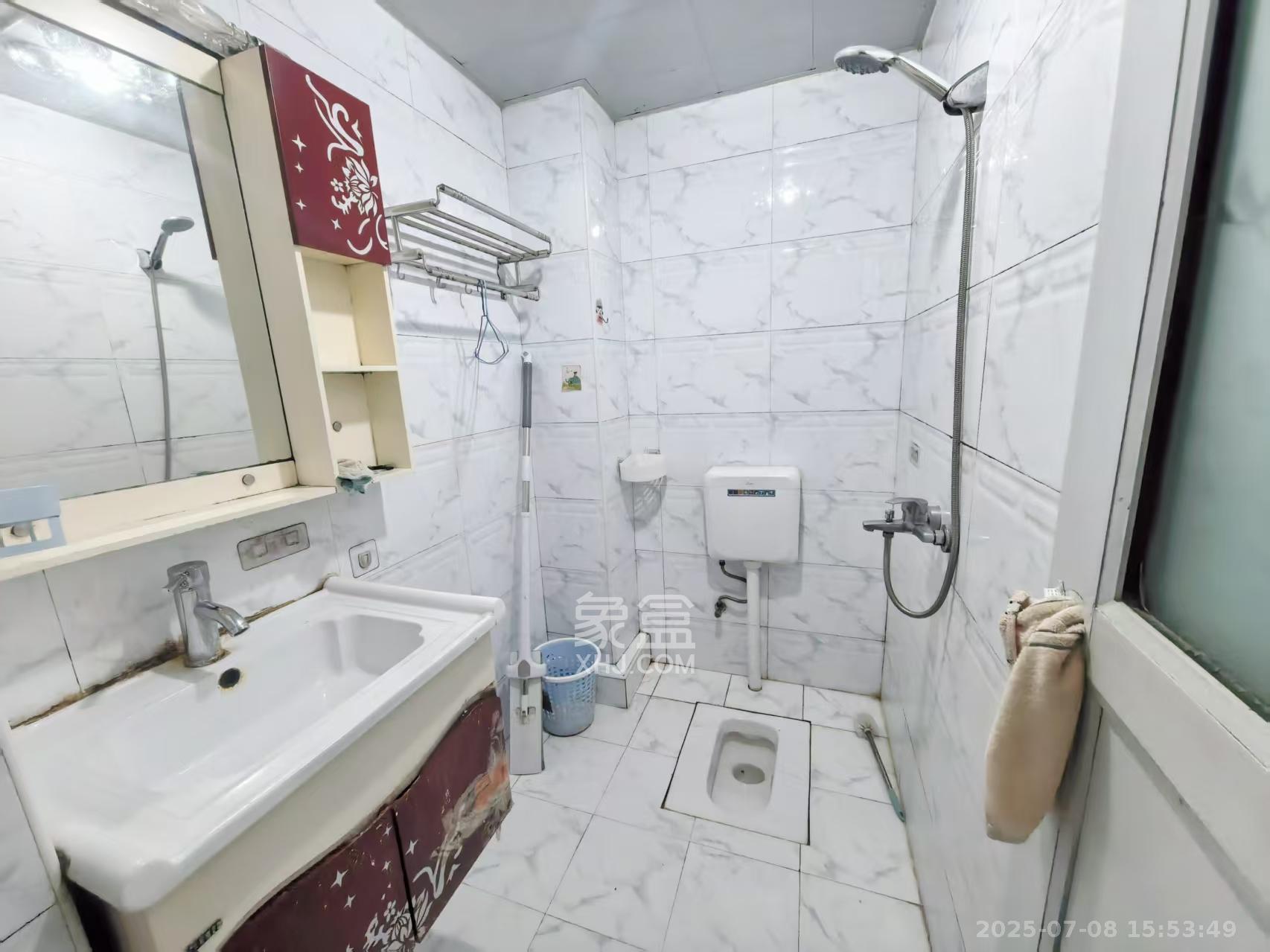 中城丽景香山园  1室1厅1卫   1550.00元/月室内图