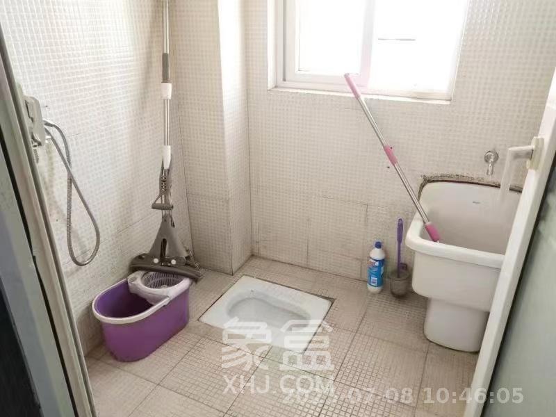 嘉盛逸林园(新合村综合楼) 3室2厅2卫 2300.0元/月 嘉盛逸林园(新合村综合楼) 3室2厅2卫 2300.0元/月室内图