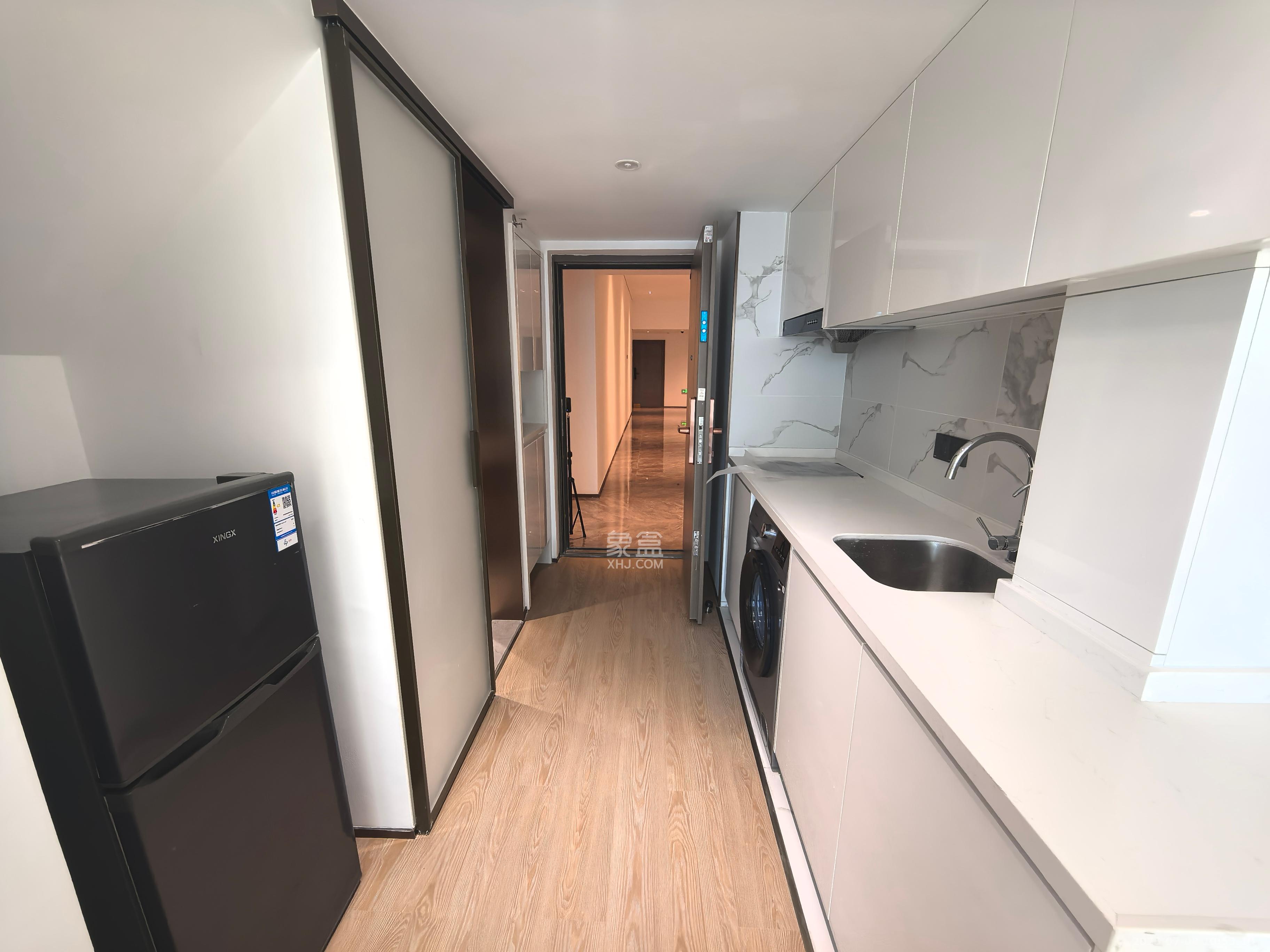 长沙五矿广场  2室1厅1卫    3280.0元/月 长沙五矿广场  2室1厅1卫    3280.0元/月室内图