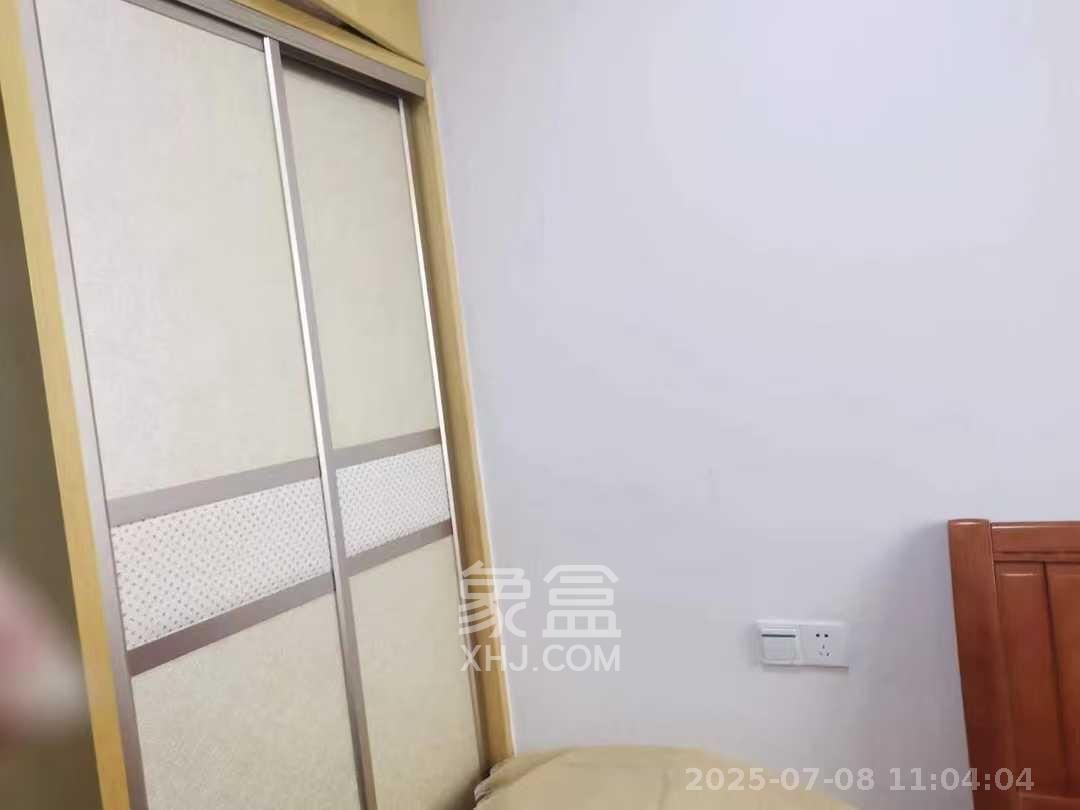 新城国际花都  3室2厅1卫   1500.00元/月室内图