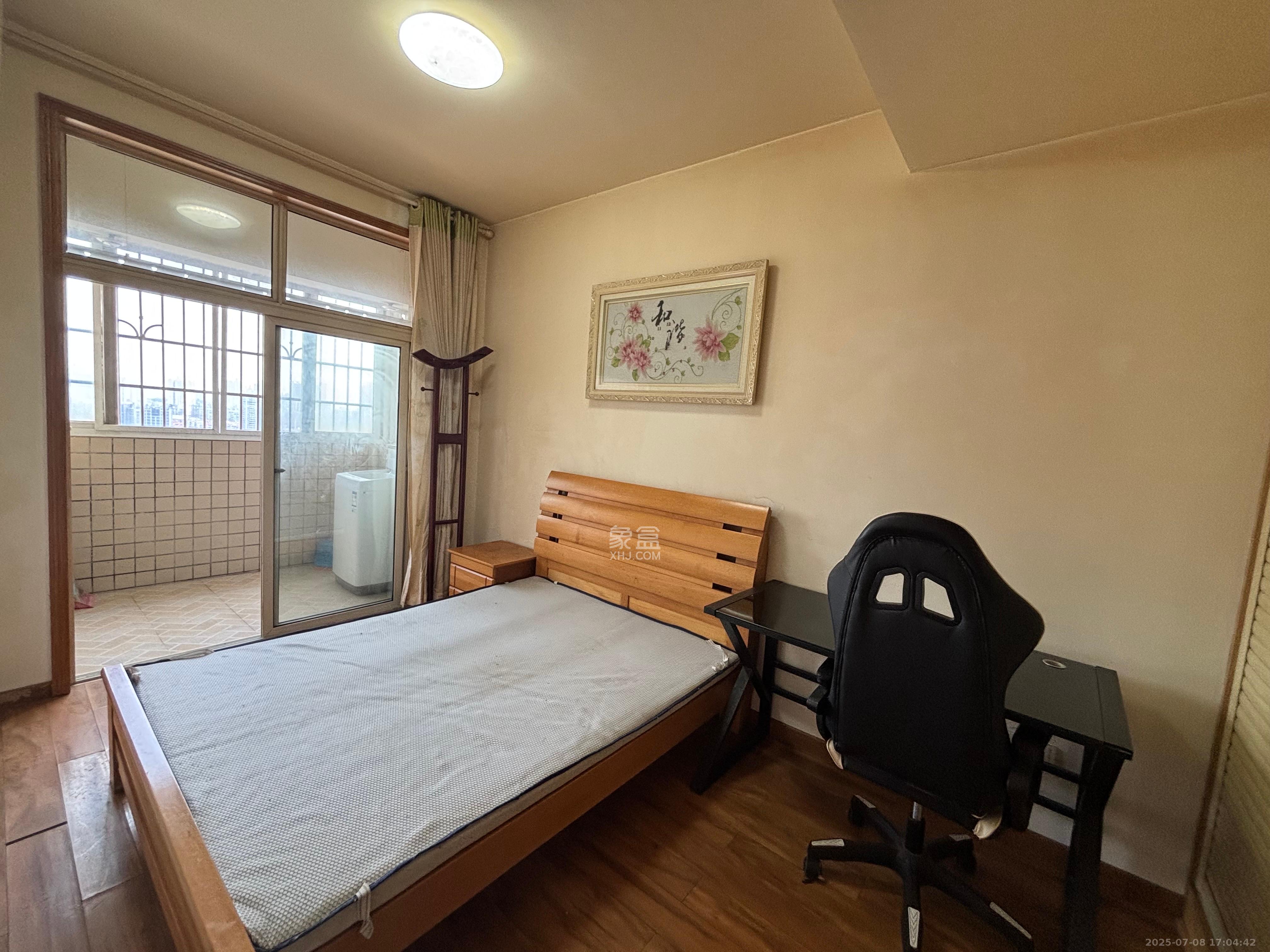 荣鑫家园  2室2厅1卫   1500.00元/月室内图