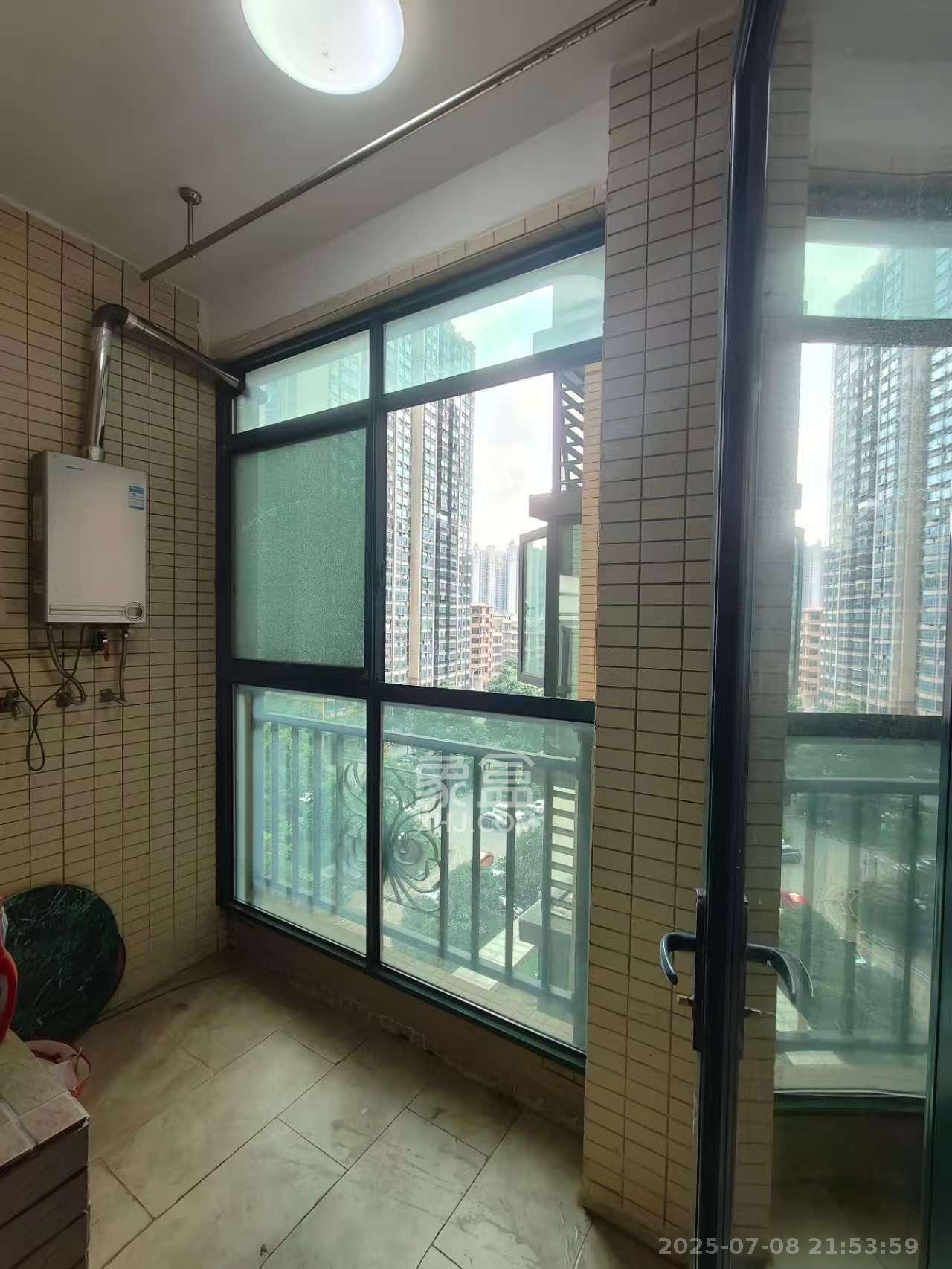 恒大名都  3室2厅2卫   1900.00元/月室内图