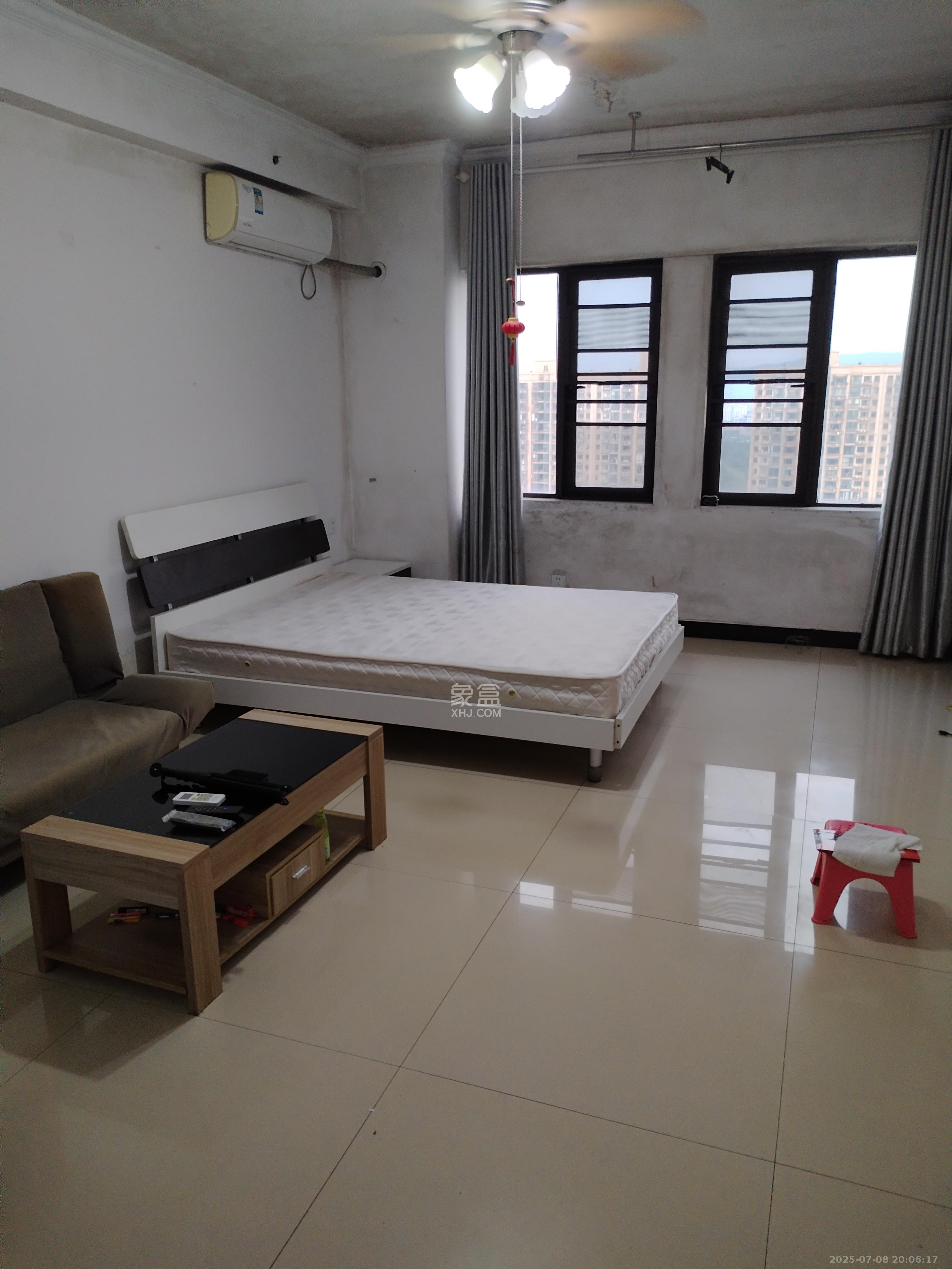 钰龙天下二期（钰龙佳园）  1室1厅1卫    1200.0元/月室内图