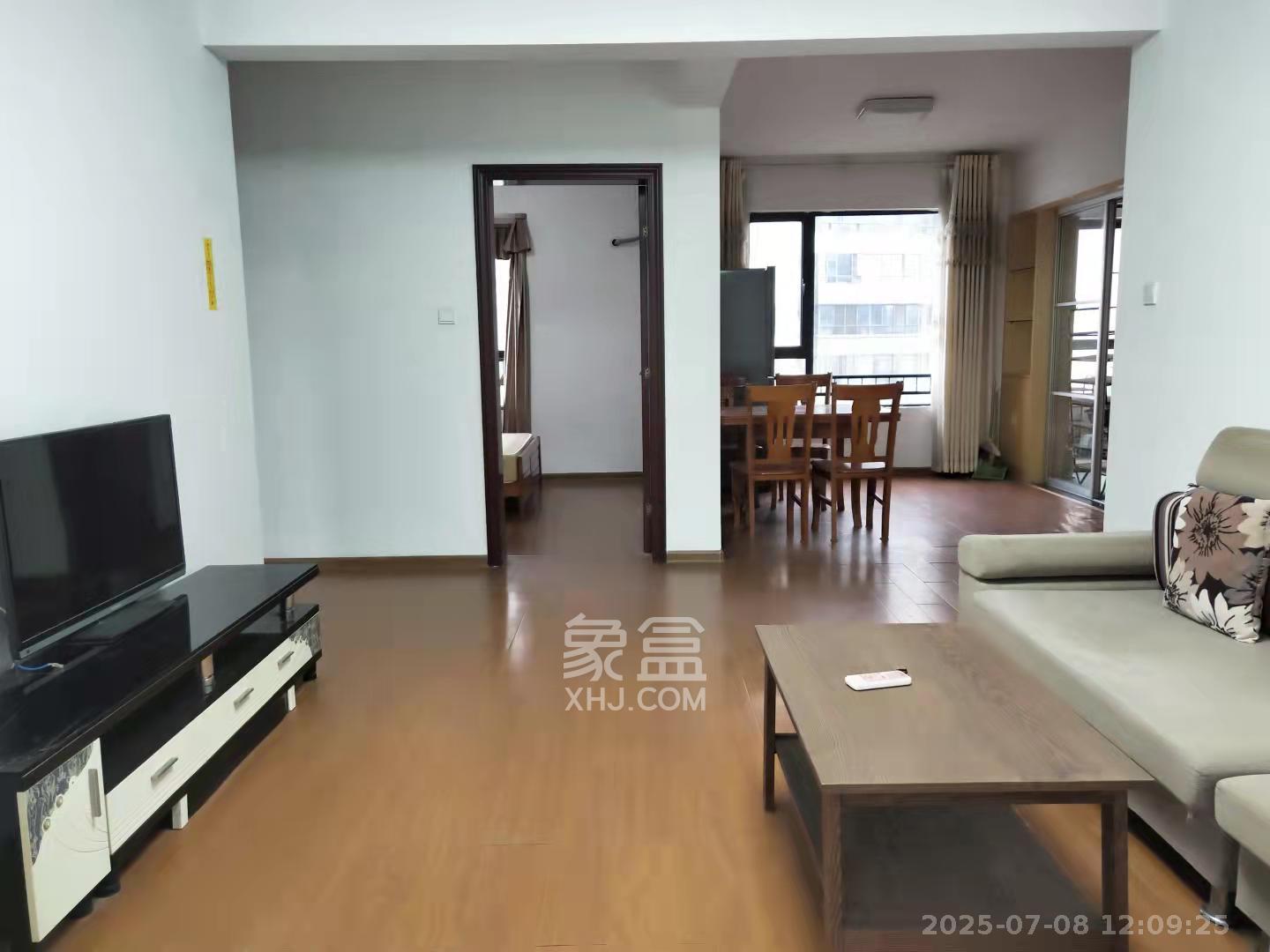 长房时代城 2室2厅1卫 2200.0元/月 长房时代城 2室2厅1卫 2200.0元/月室内图