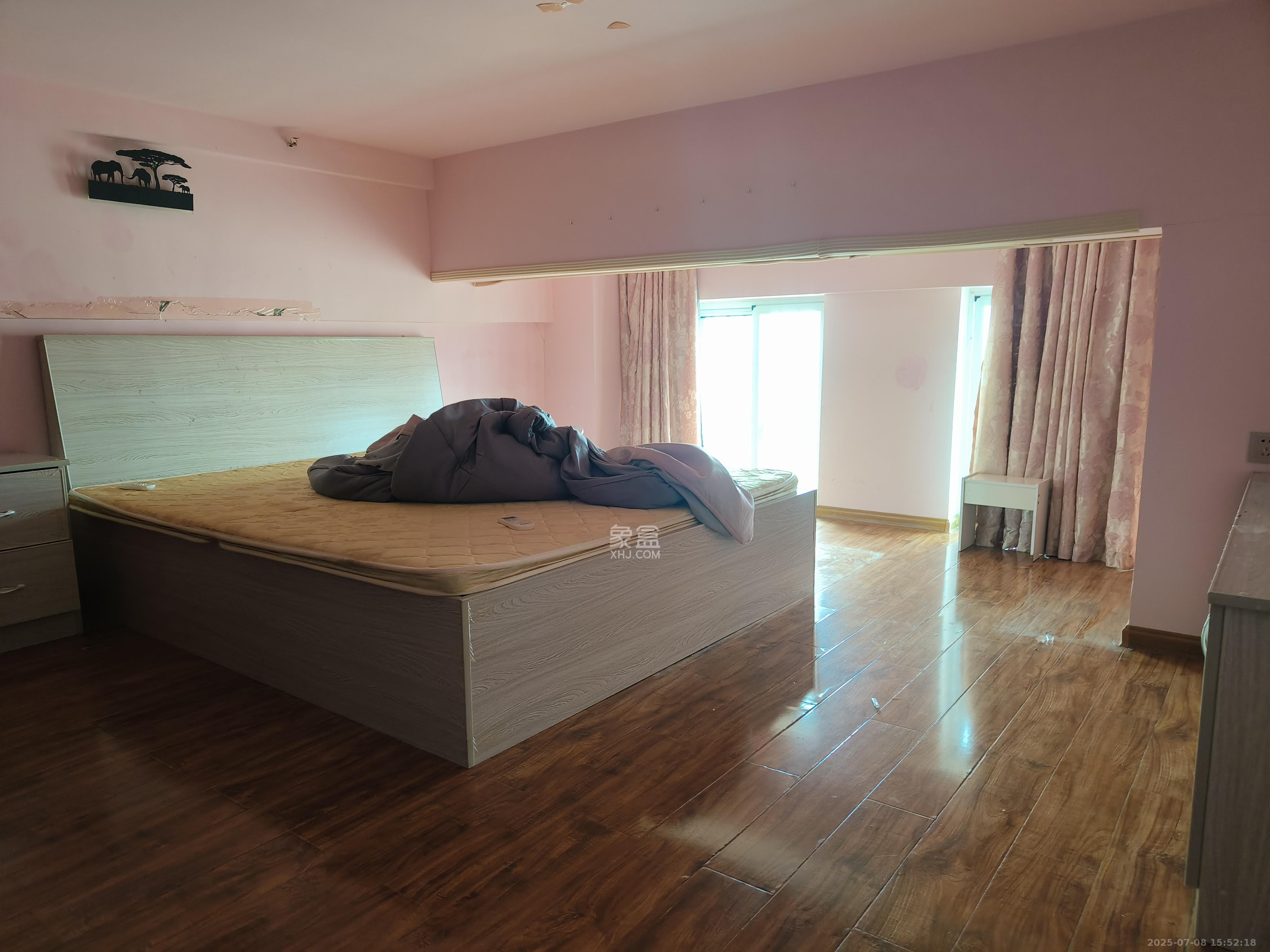 MOMA当代广场  1室1厅1卫    1300.0元/月 MOMA当代广场  1室1厅1卫    1300.0元/月室内图