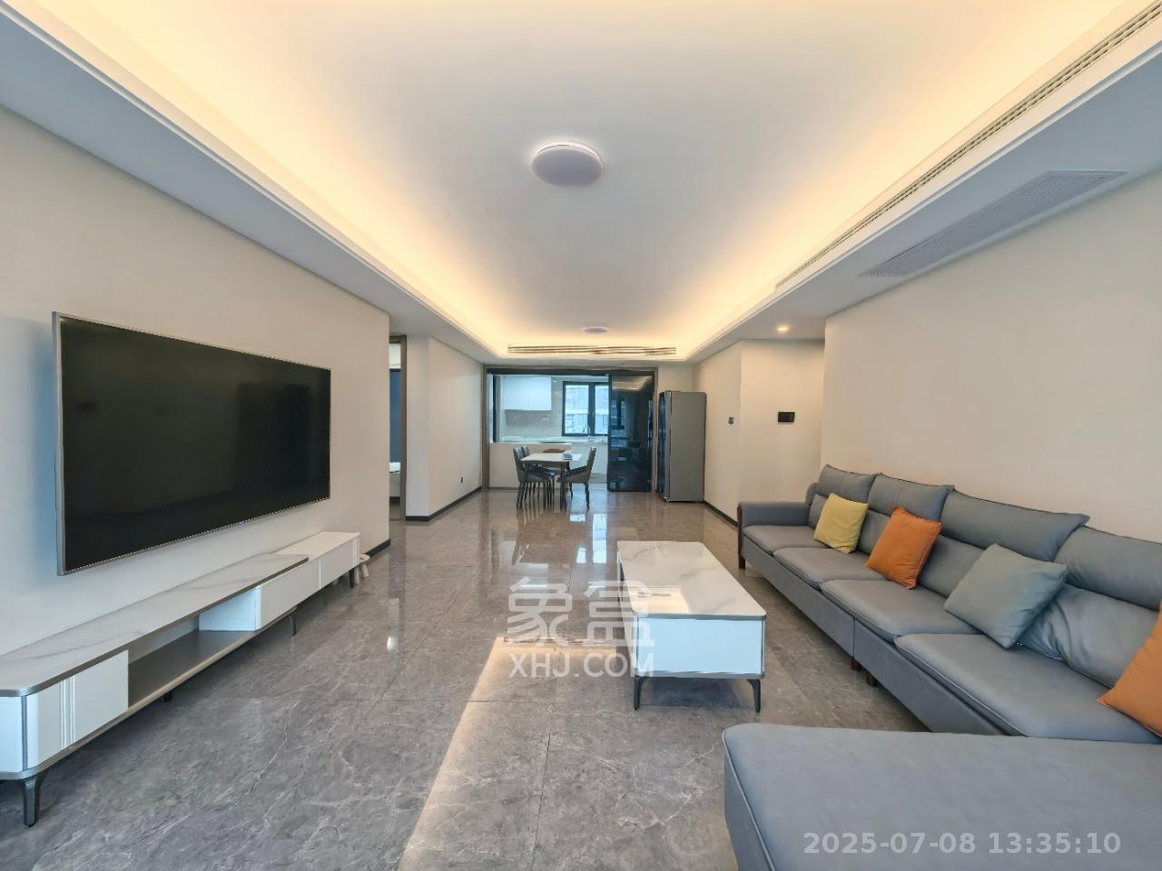中海阅溪府  5室2厅2卫   4500.00元/月室内图