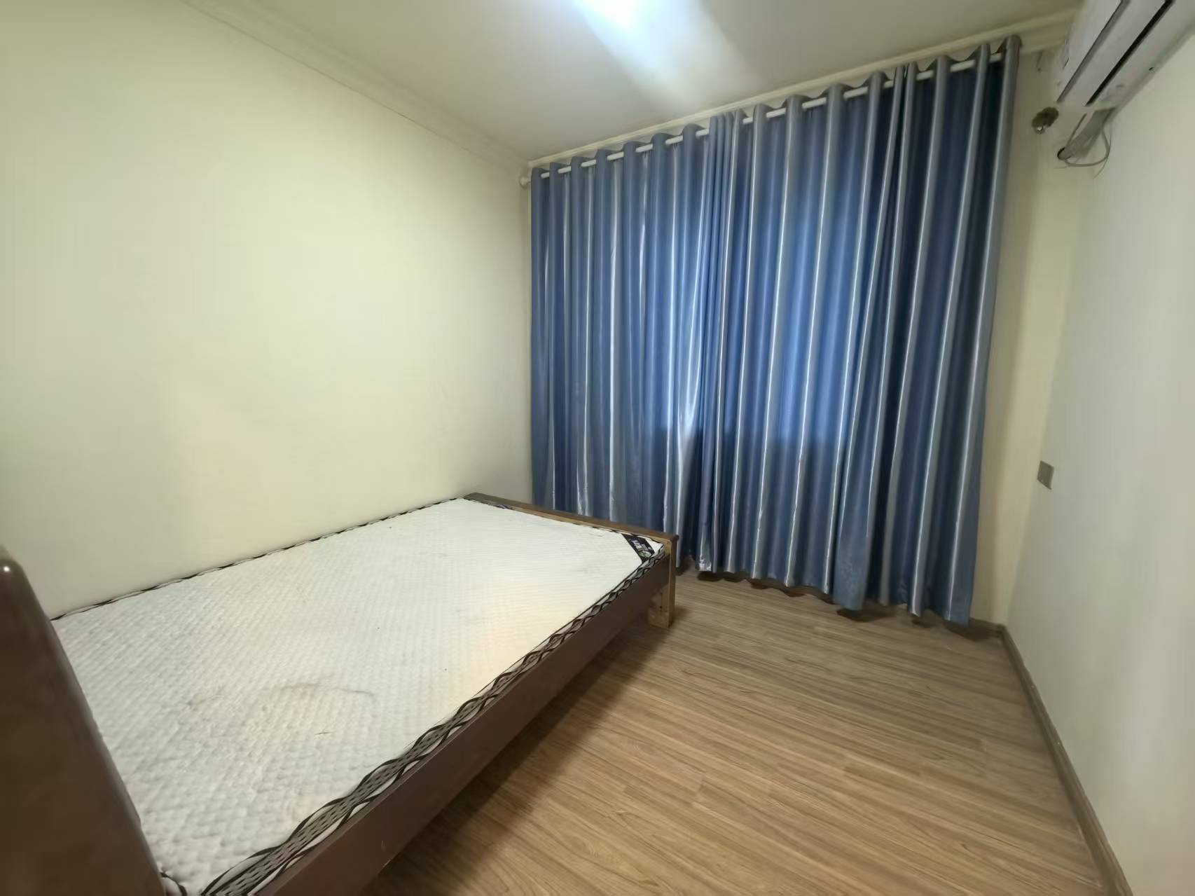 碧桂园梓山府 3室2厅2卫 1800.0元/月 碧桂园梓山府 3室2厅2卫 1800.0元/月室内图