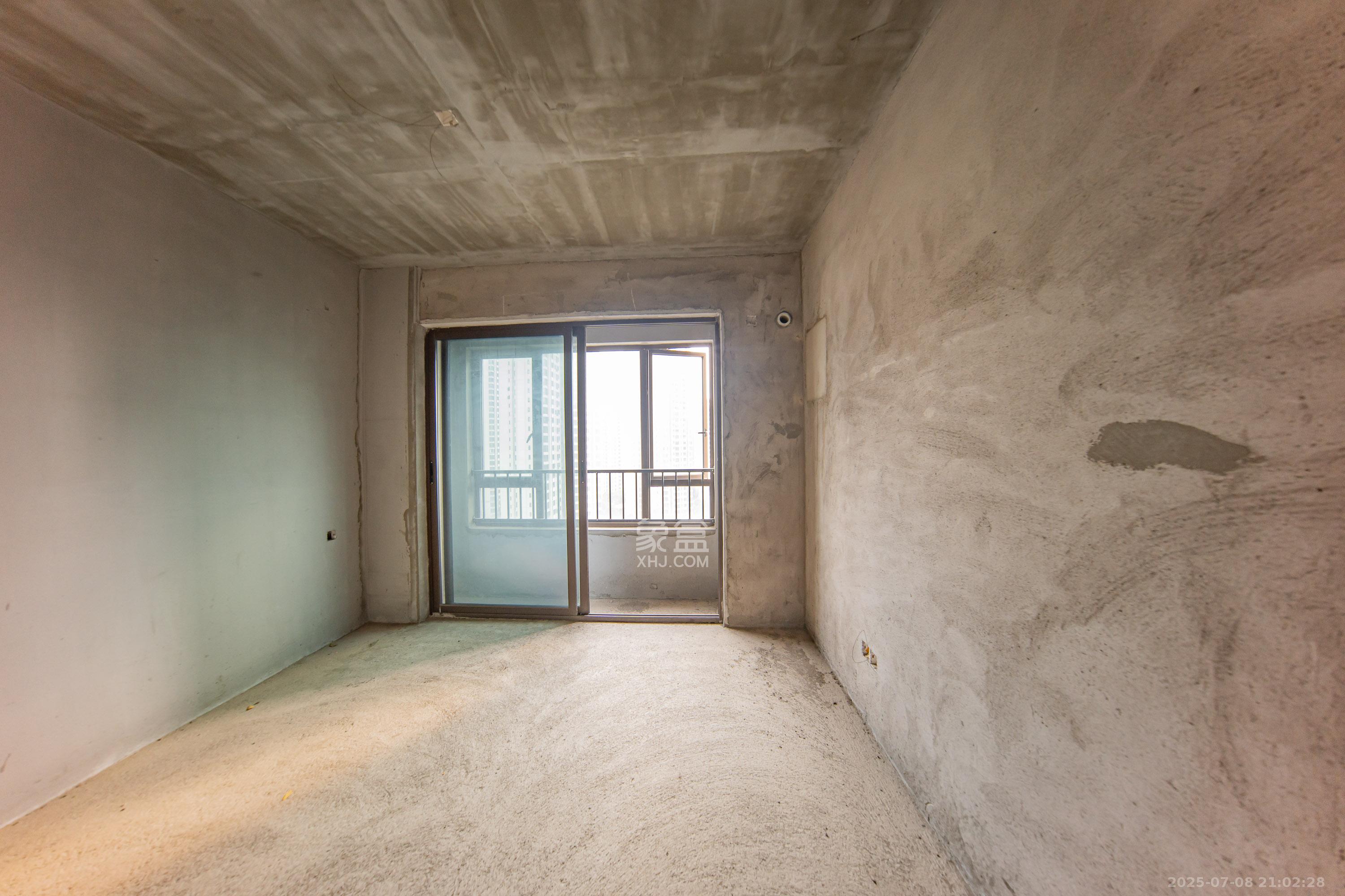 江山帝景雅典 3室2厅2卫 100.0万 江山帝景雅典 3室2厅2卫 100.0万卧室