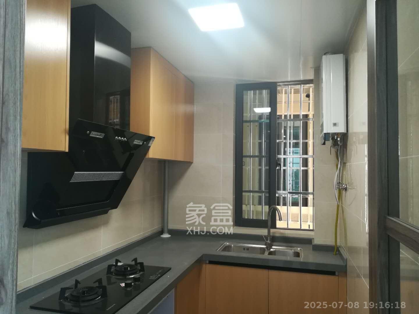 高峰领寓(CTEC高峰零部件交易中心) 2室2厅1卫 1750.0元/月 高峰领寓(CTEC高峰零部件交易中心) 2室2厅1卫 1750.0元/月室内图