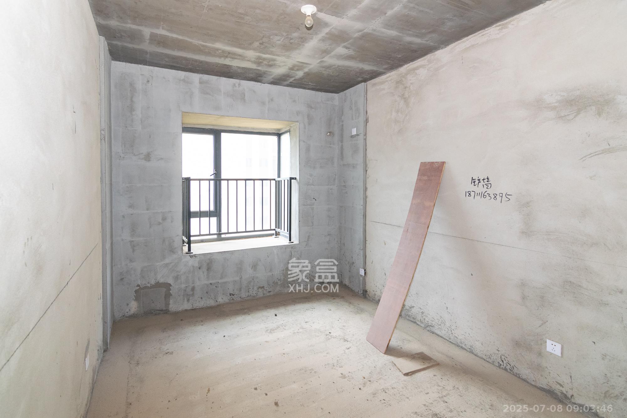 澳海谷山府  4室2厅2卫    1000.0元/月 澳海谷山府  4室2厅2卫    1000.0元/月室内图