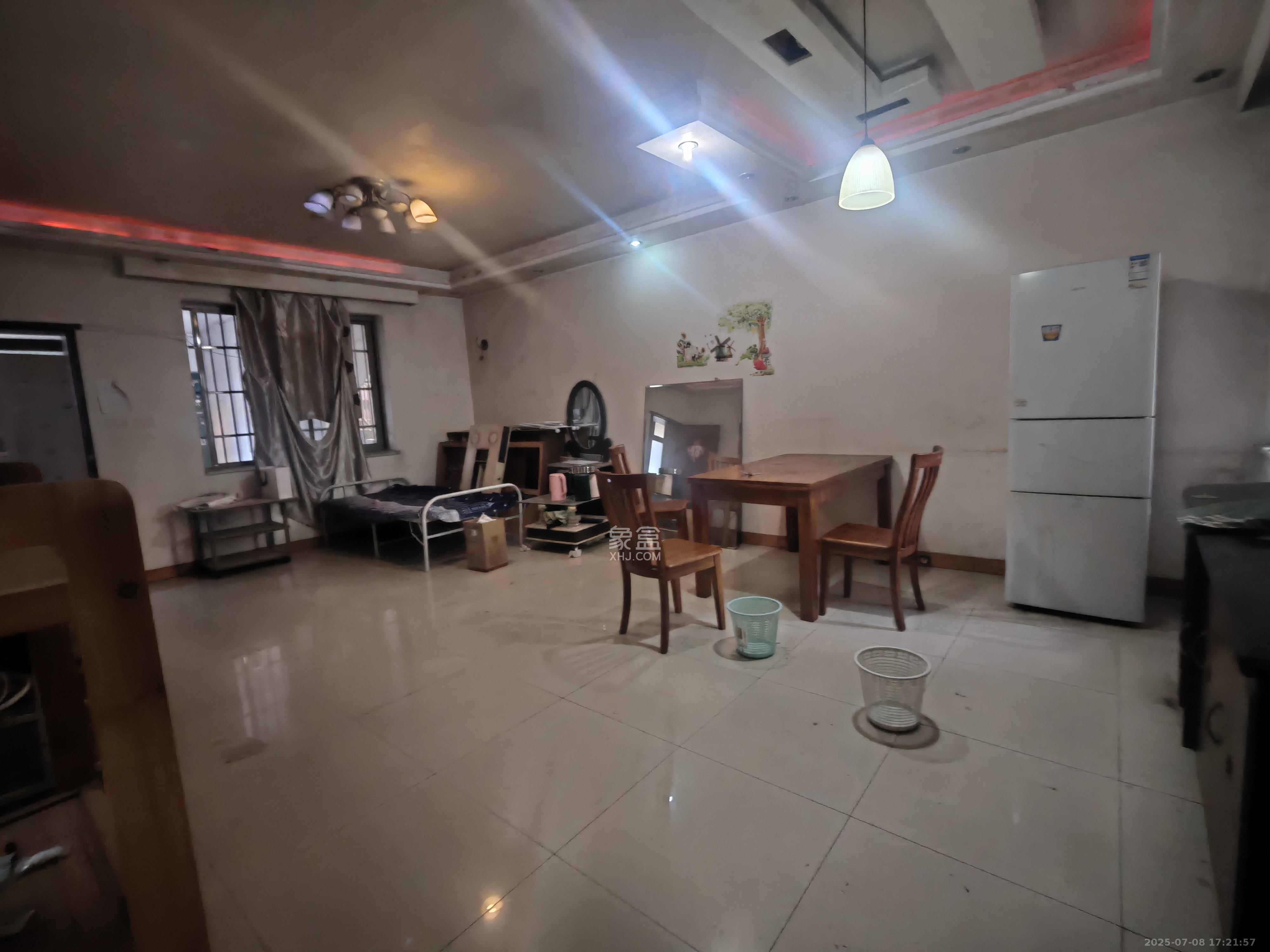 衡清里散盘 2室1厅1卫 1500.0元/月 衡清里散盘 2室1厅1卫 1500.0元/月室内图