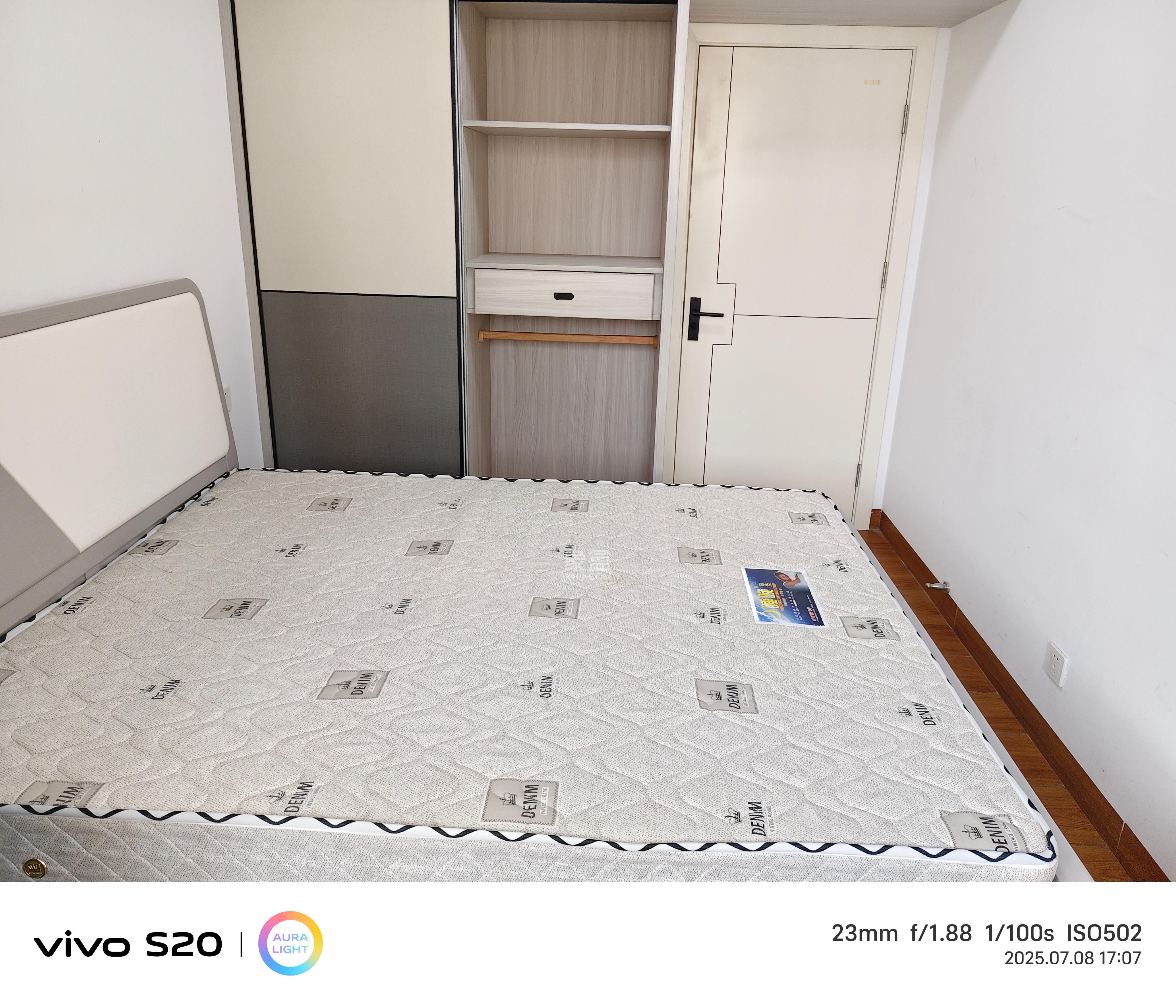 吉泰园安置小区  2室2厅1卫    2400.0元/月室内图