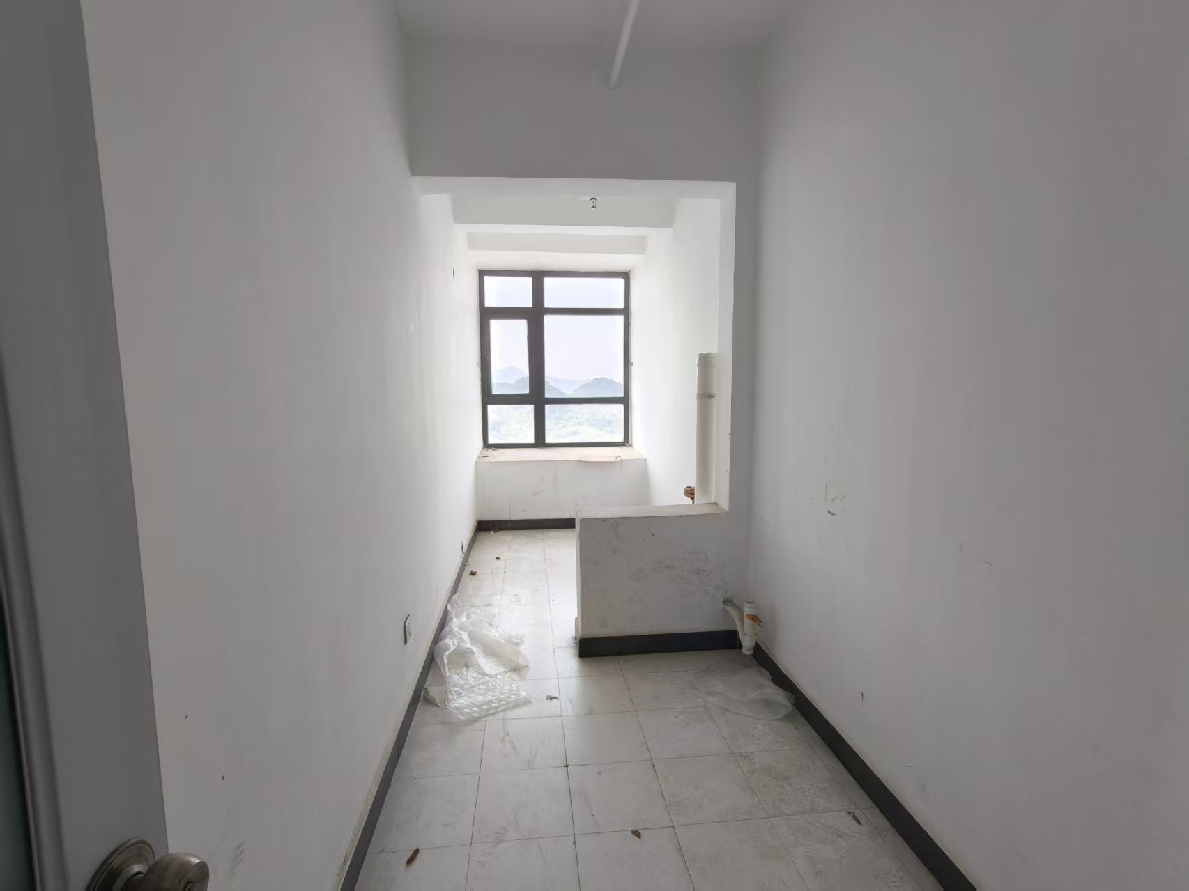 湘运大厦  1室1厅1卫   22.80万室内图