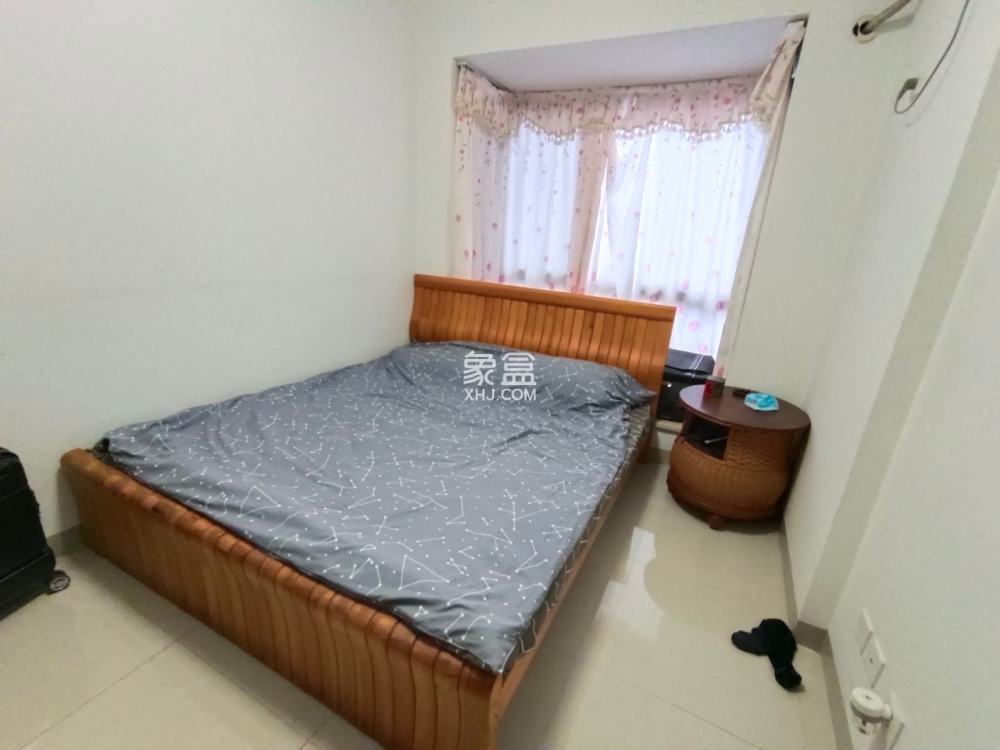 环强御景湾 1室1厅1卫 2000.0元/月 环强御景湾 1室1厅1卫 2000.0元/月室内图