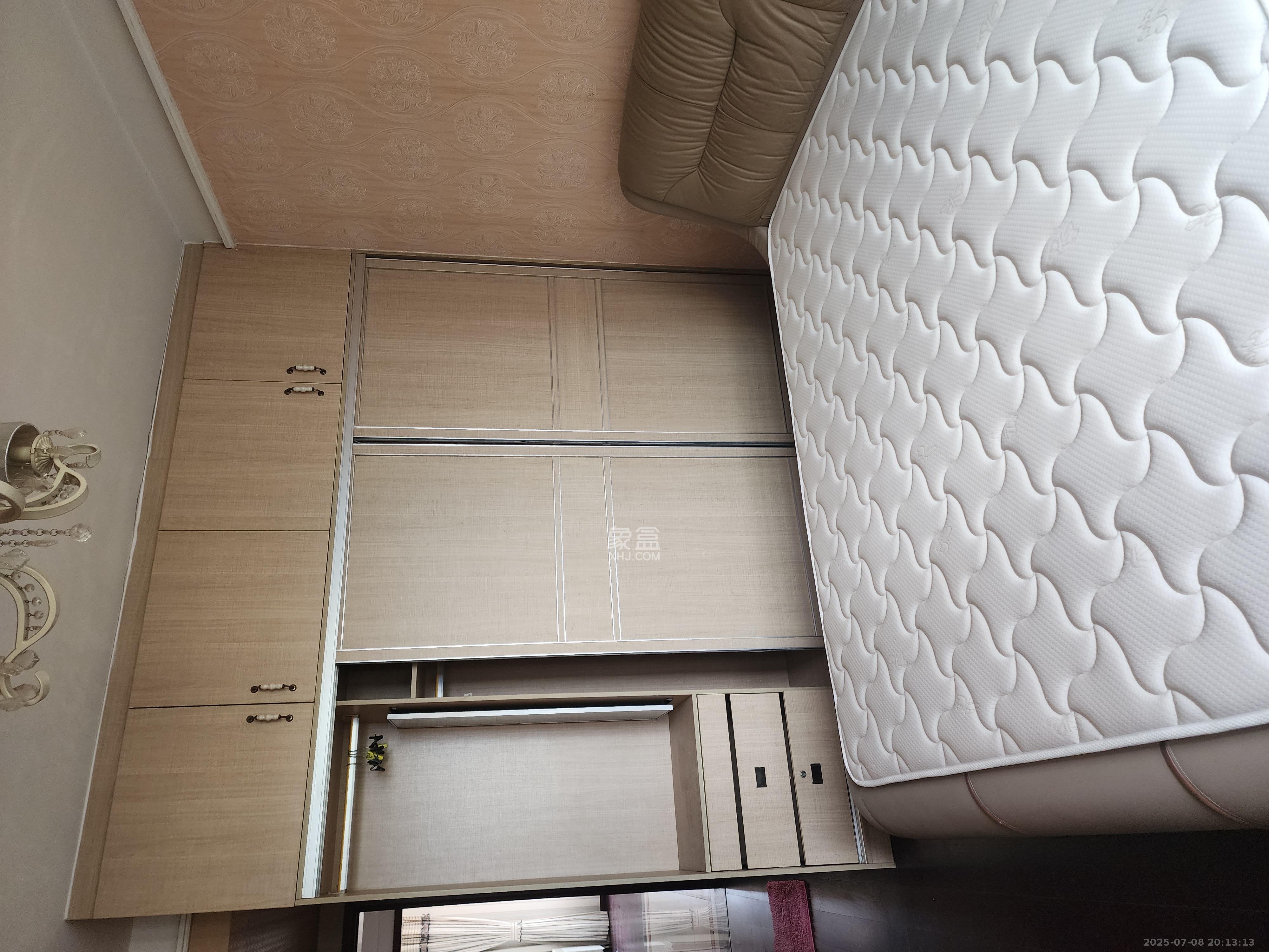 中海国际二期 4室2厅2卫 2500.0元/月 中海国际二期 4室2厅2卫 2500.0元/月室内图